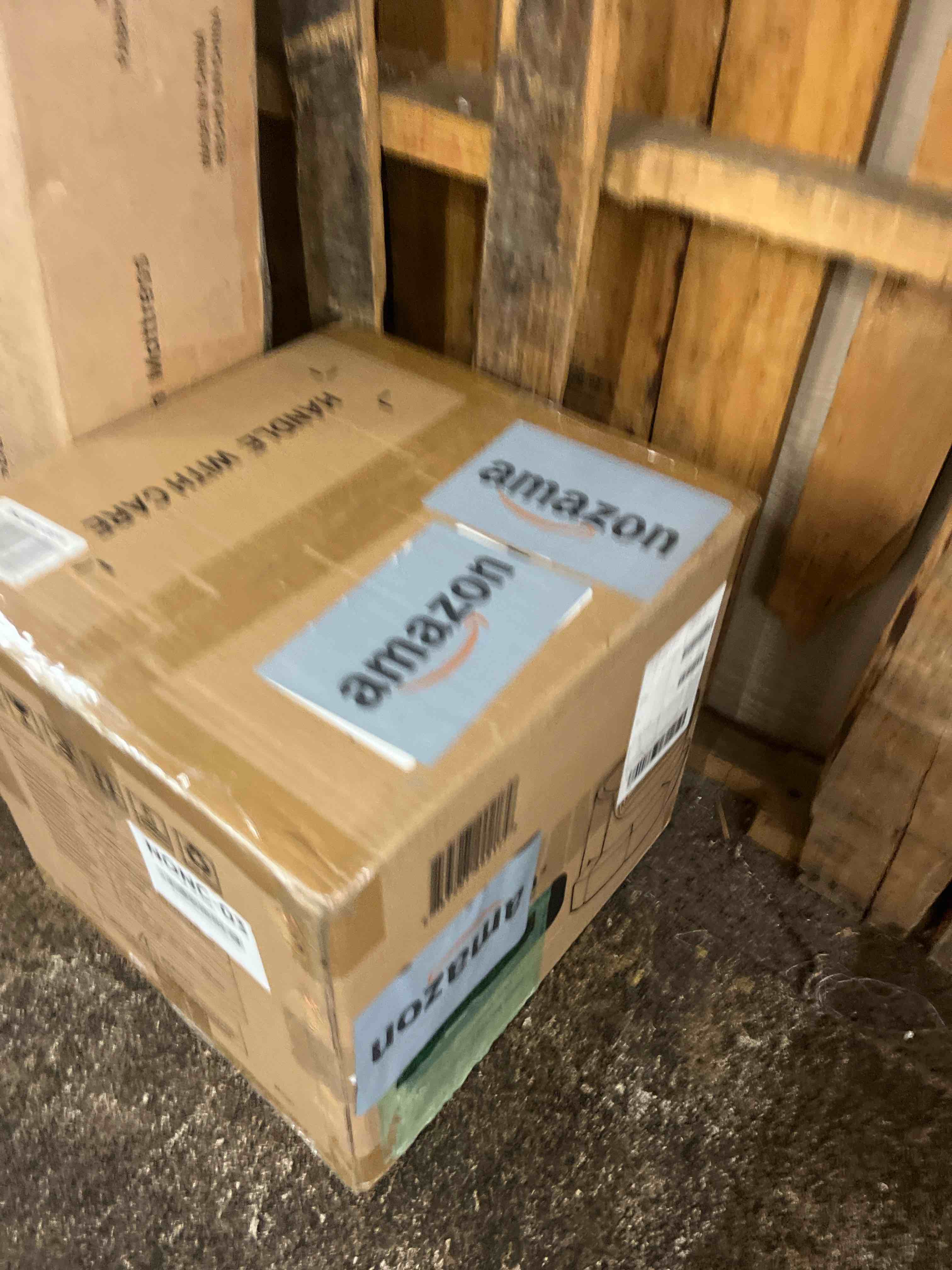 https://s3.amazonaws.com/lotting-images-prod/phillipi/BRN1928721_1756400431350.jpeg