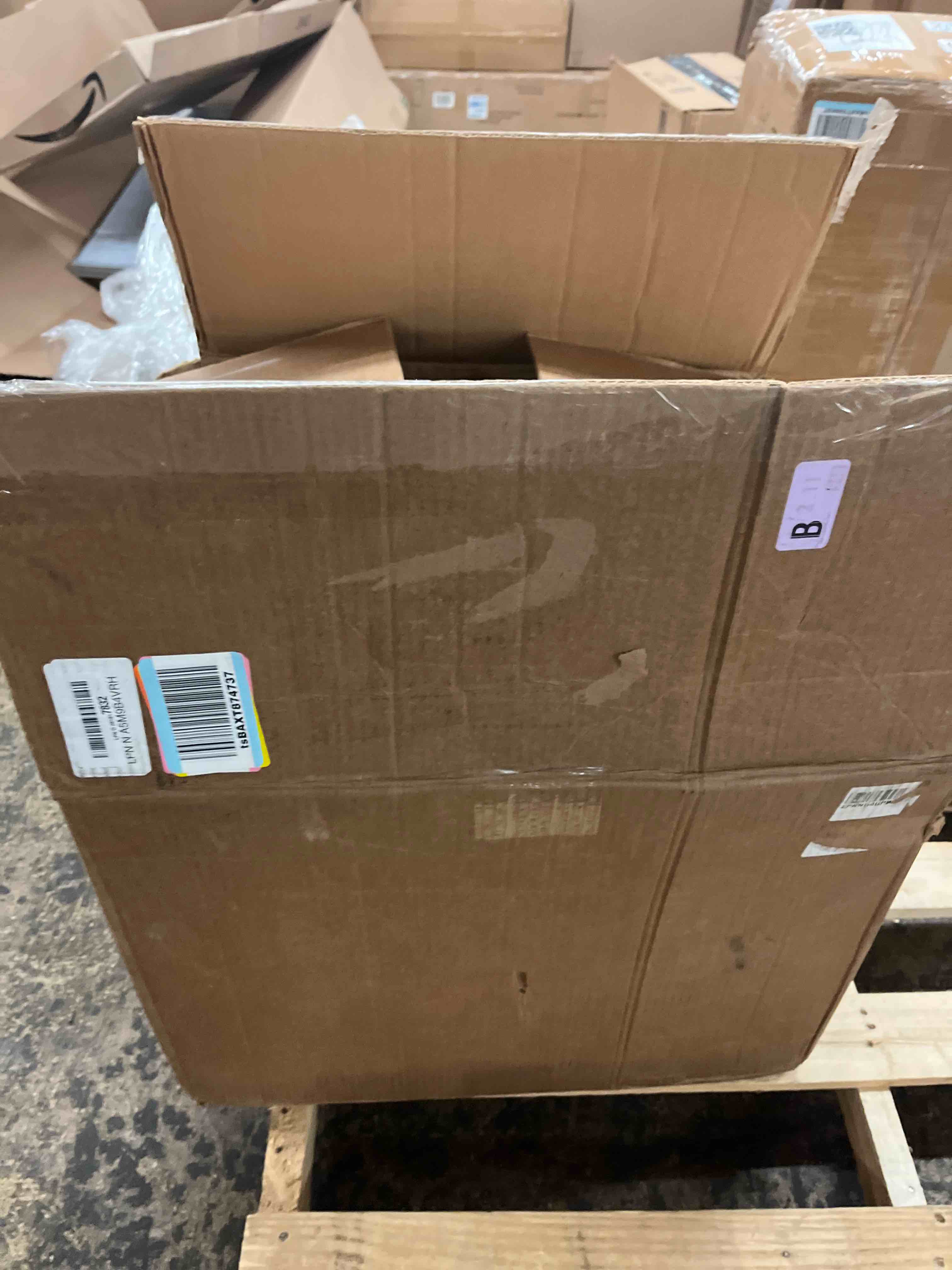 https://s3.amazonaws.com/lotting-images-prod/phillipi/BRN1928734_1756394296566.jpeg