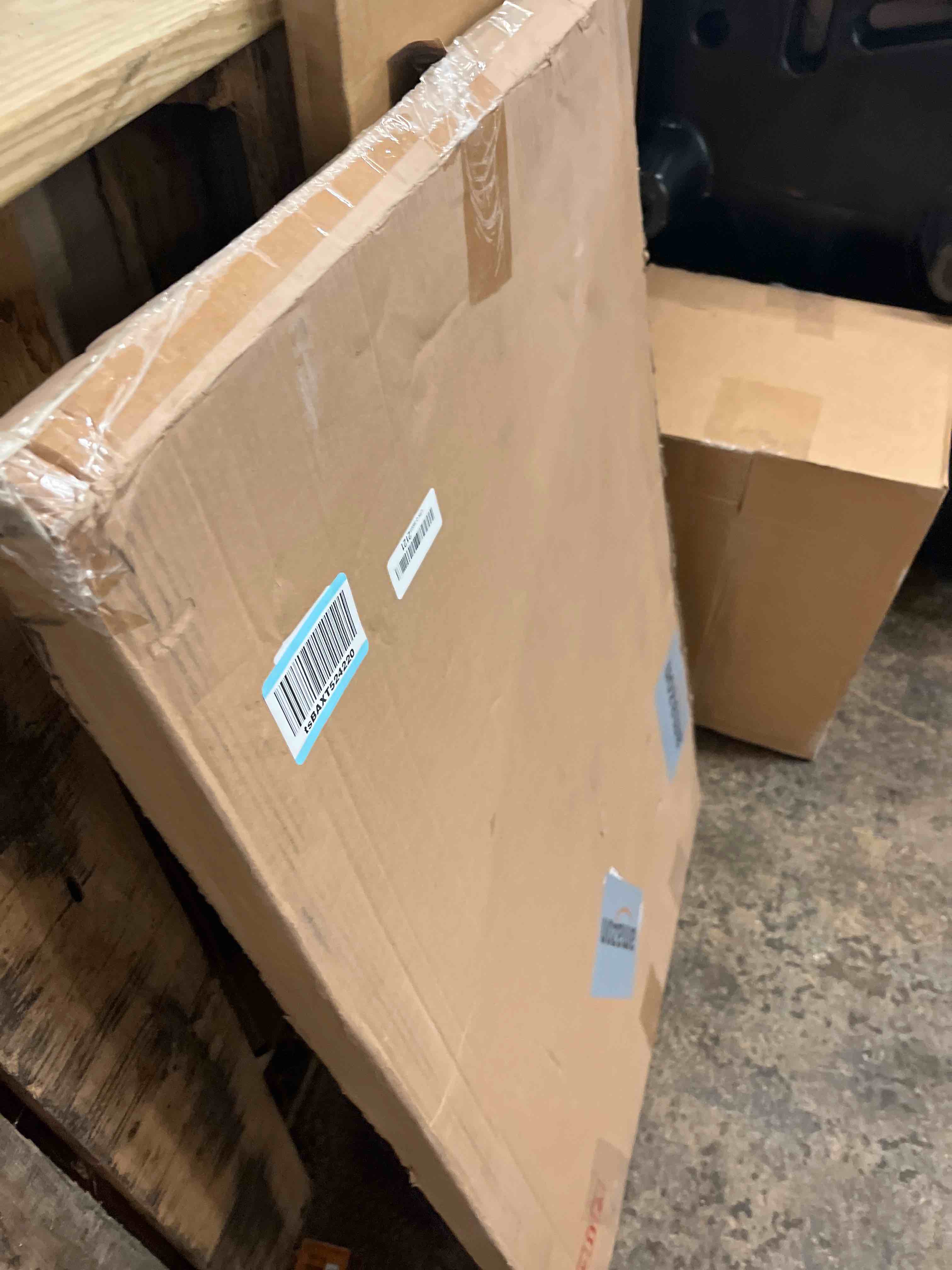 https://s3.amazonaws.com/lotting-images-prod/phillipi/BRN1928746_1756392546433.jpeg