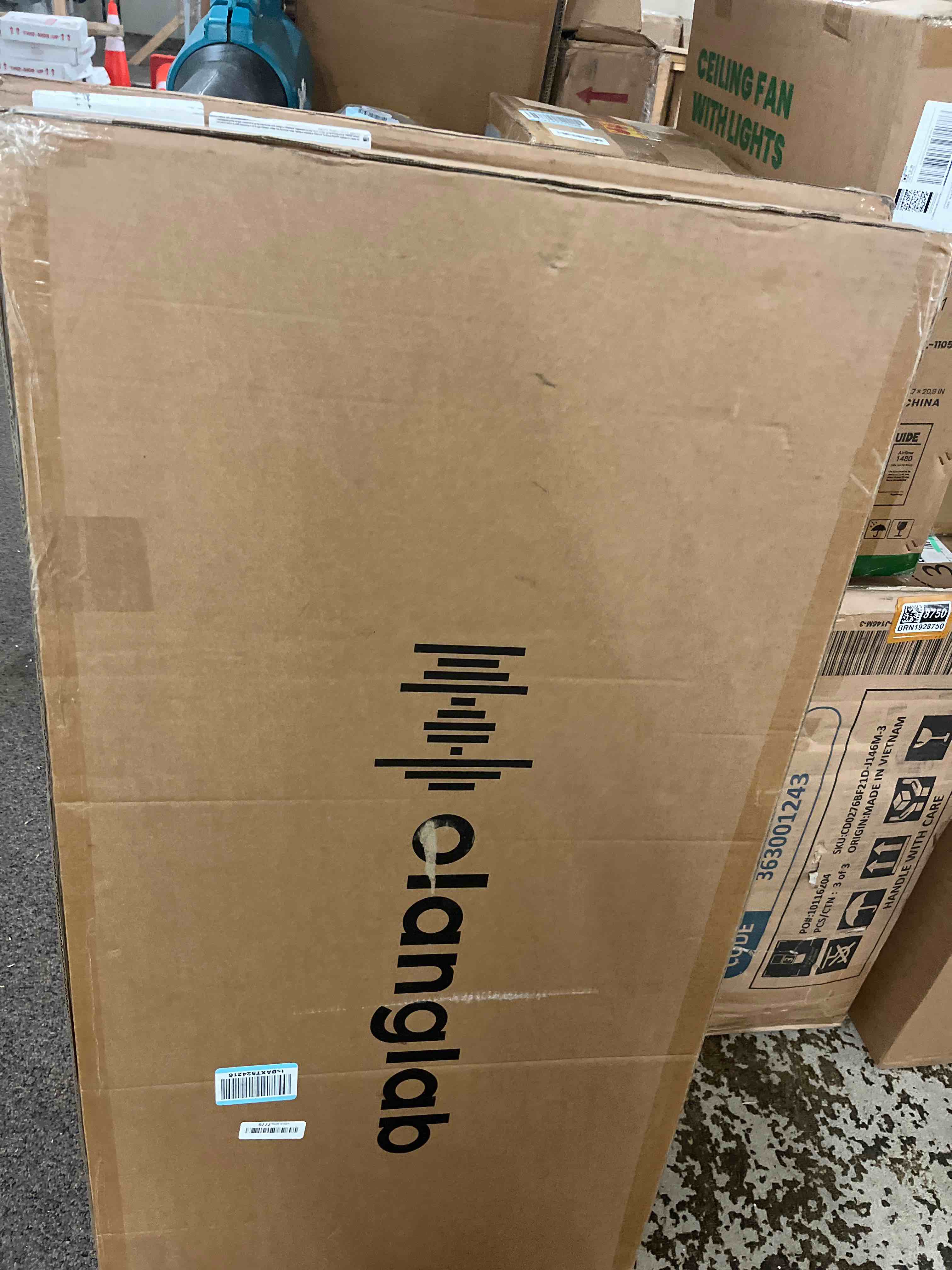 https://s3.amazonaws.com/lotting-images-prod/phillipi/BRN1928792_1756403228807.jpeg