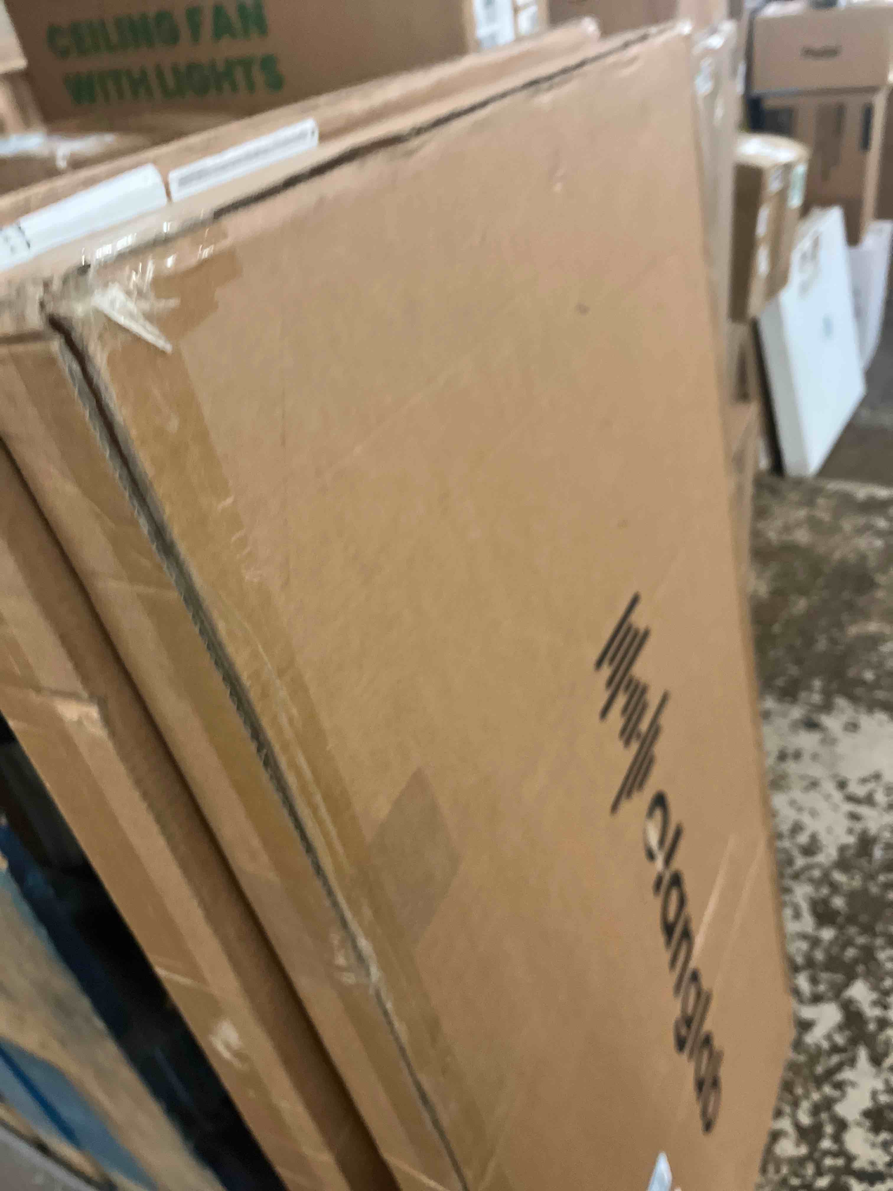 https://s3.amazonaws.com/lotting-images-prod/phillipi/BRN1928792_1756403231194.jpeg
