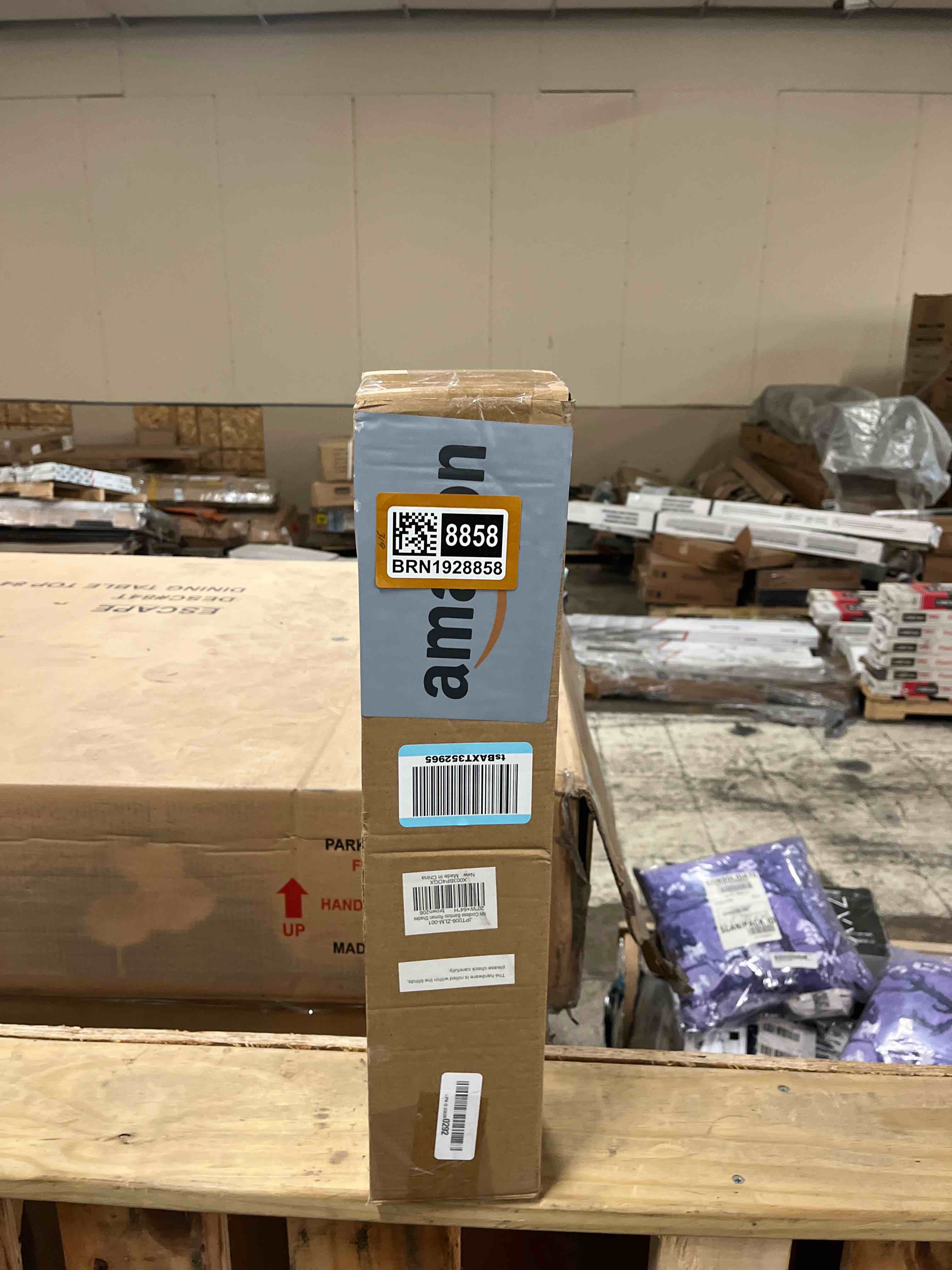 https://s3.amazonaws.com/lotting-images-prod/phillipi/BRN1928858_1756477009625.jpeg