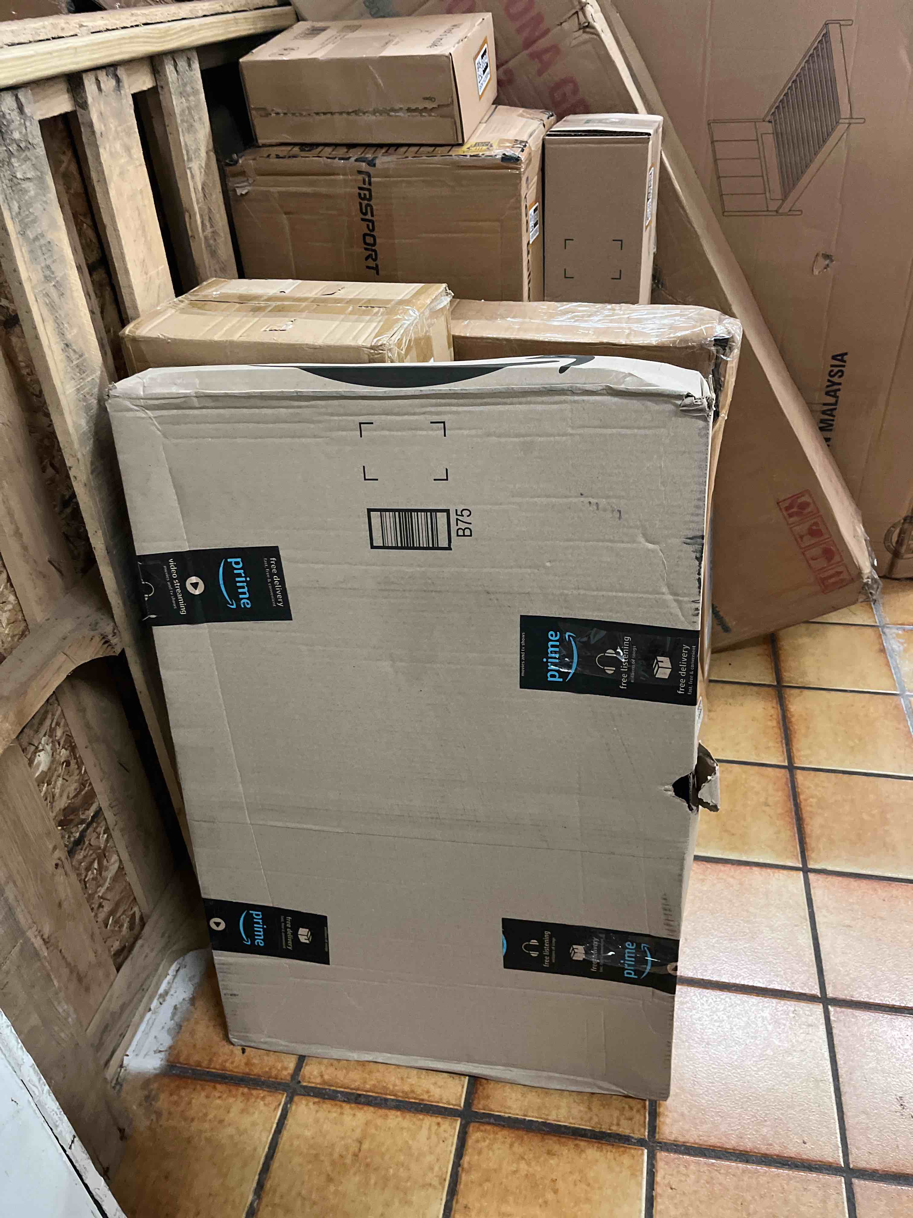 https://s3.amazonaws.com/lotting-images-prod/phillipi/BRN1928861_1756477280091.jpeg