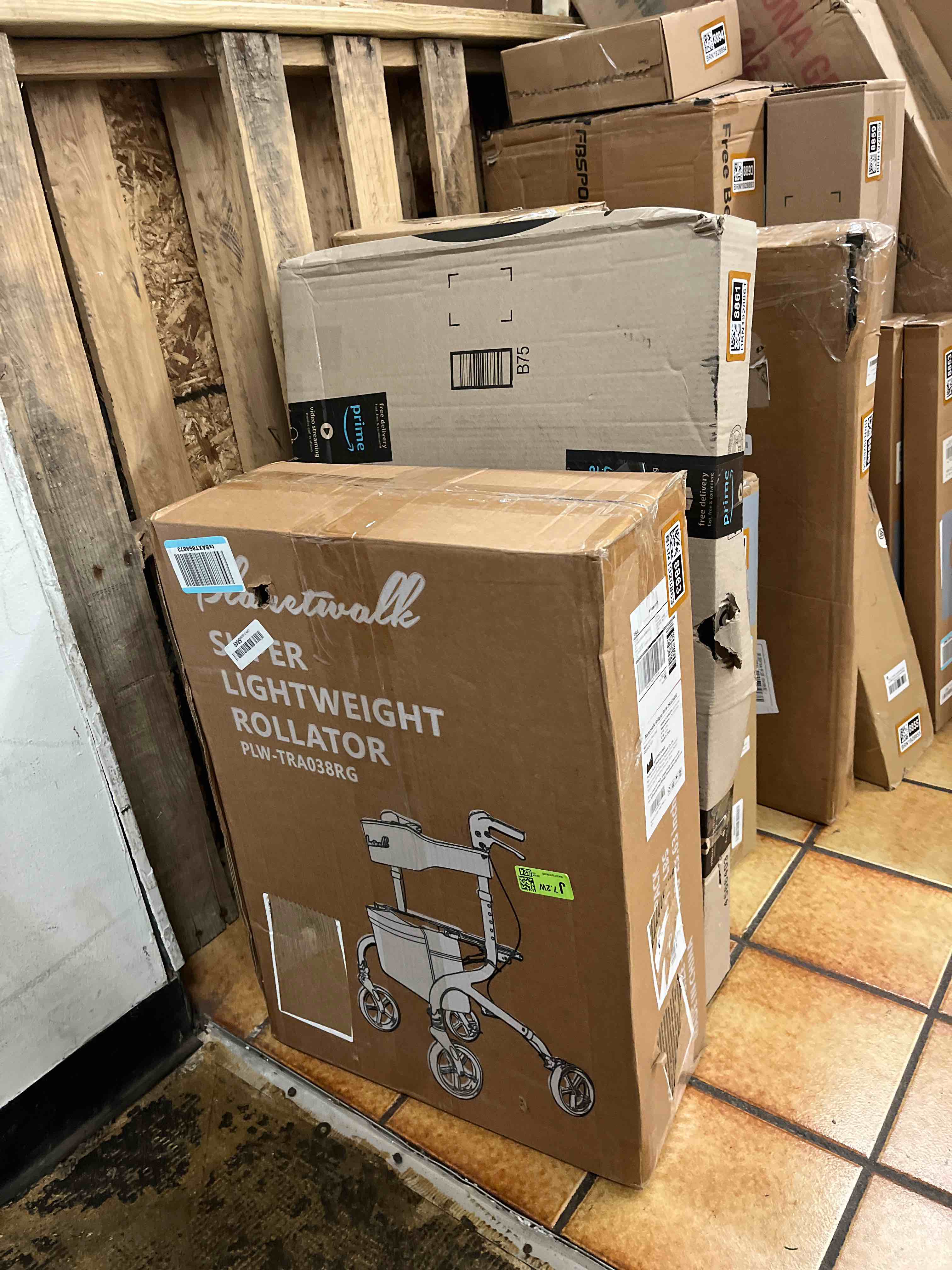 https://s3.amazonaws.com/lotting-images-prod/phillipi/BRN1928863_1756477515216.jpeg