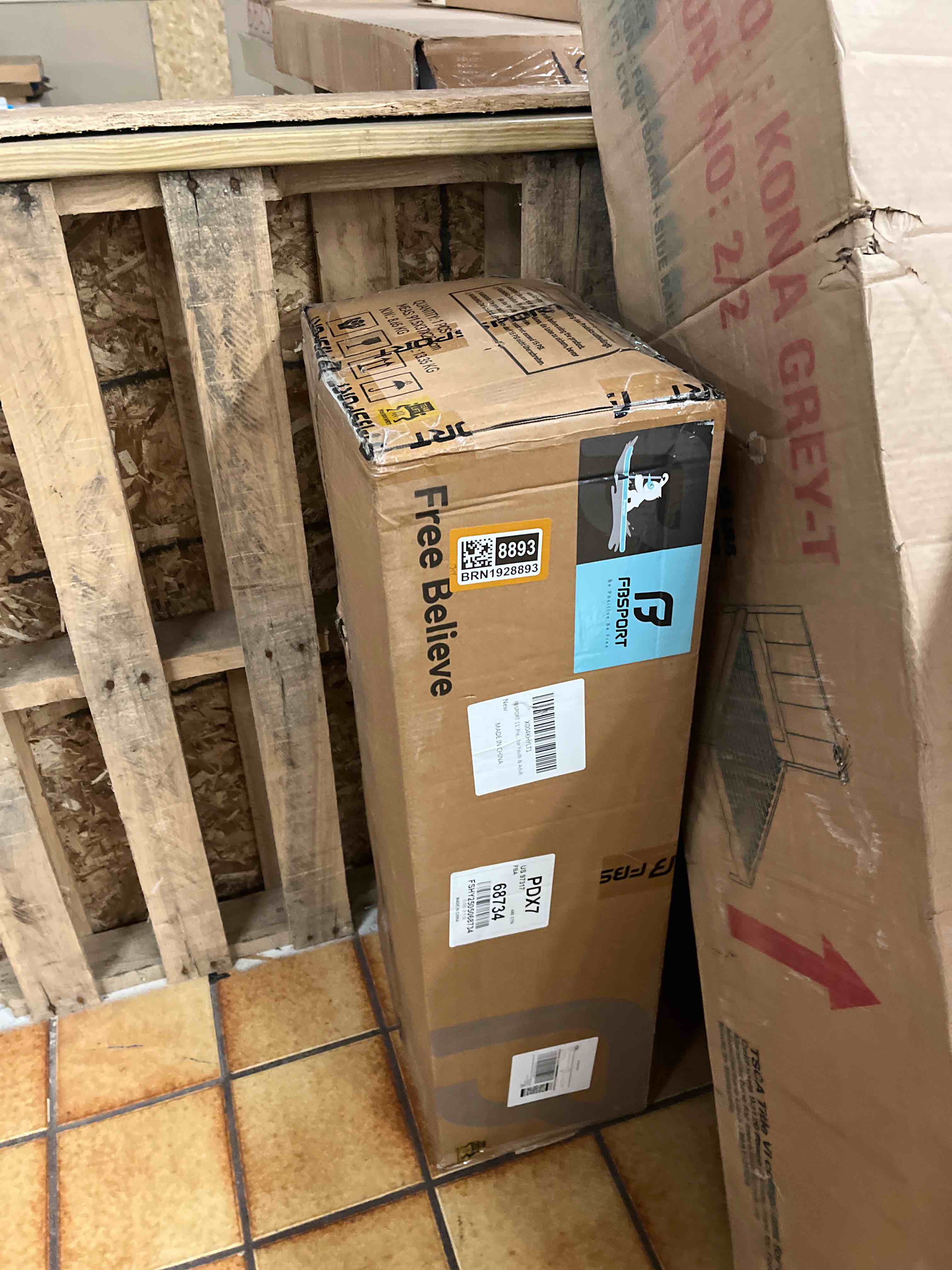 https://s3.amazonaws.com/lotting-images-prod/phillipi/BRN1928893_1756476565188.jpeg