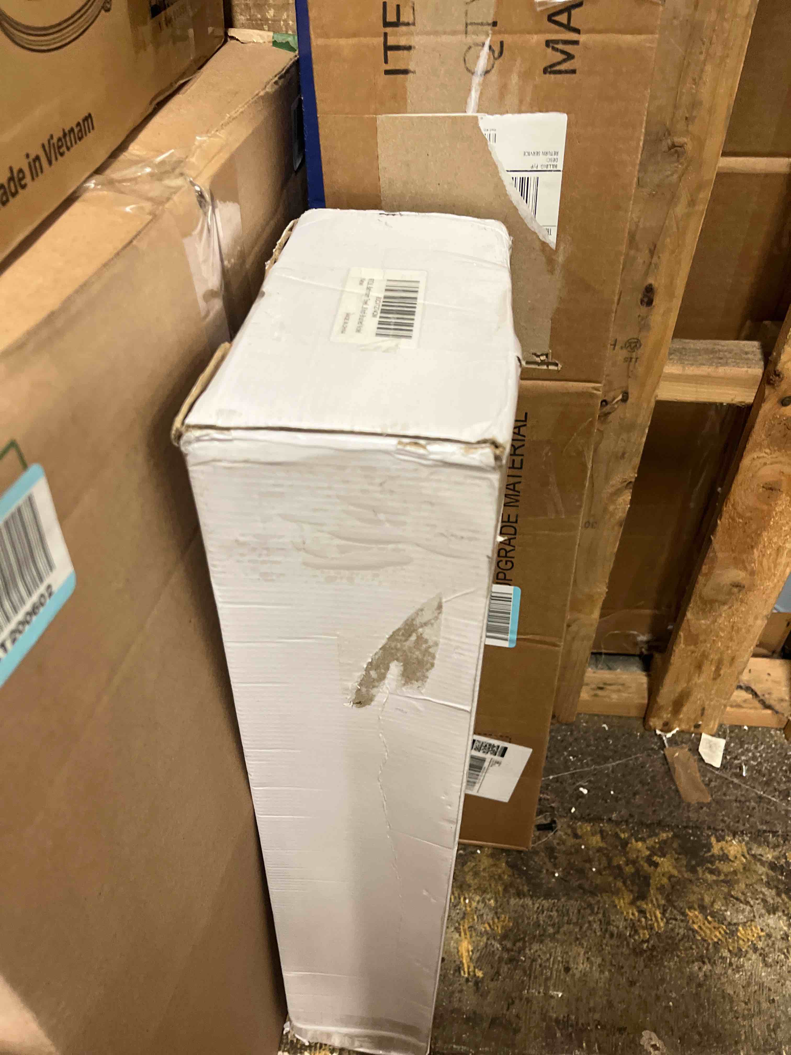 https://s3.amazonaws.com/lotting-images-prod/phillipi/BRN1928953_1756477826211.jpeg