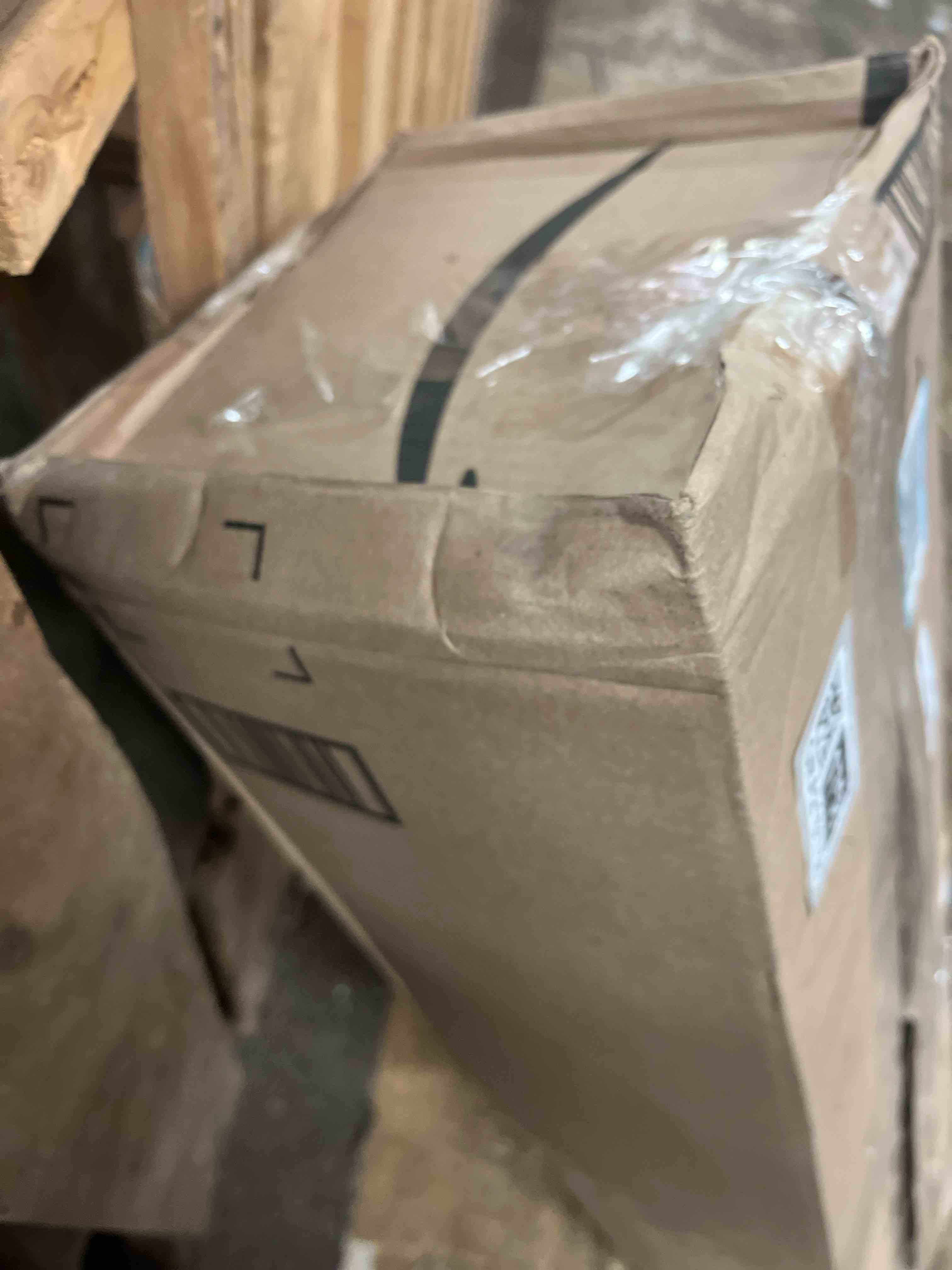 https://s3.amazonaws.com/lotting-images-prod/phillipi/BRN1928962_1756477286772.jpeg