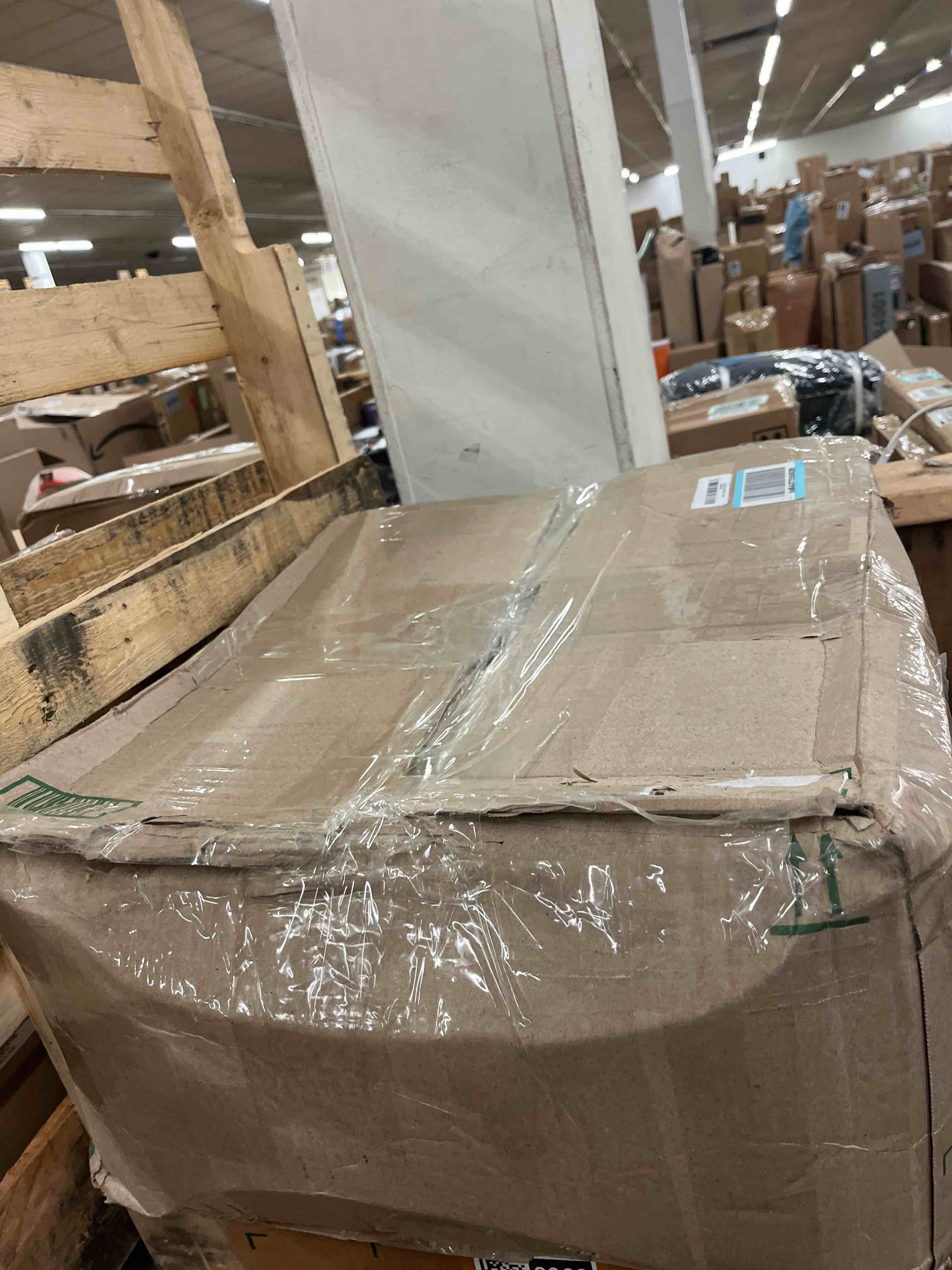 https://s3.amazonaws.com/lotting-images-prod/phillipi/BRN1928966_1756476829103.jpeg