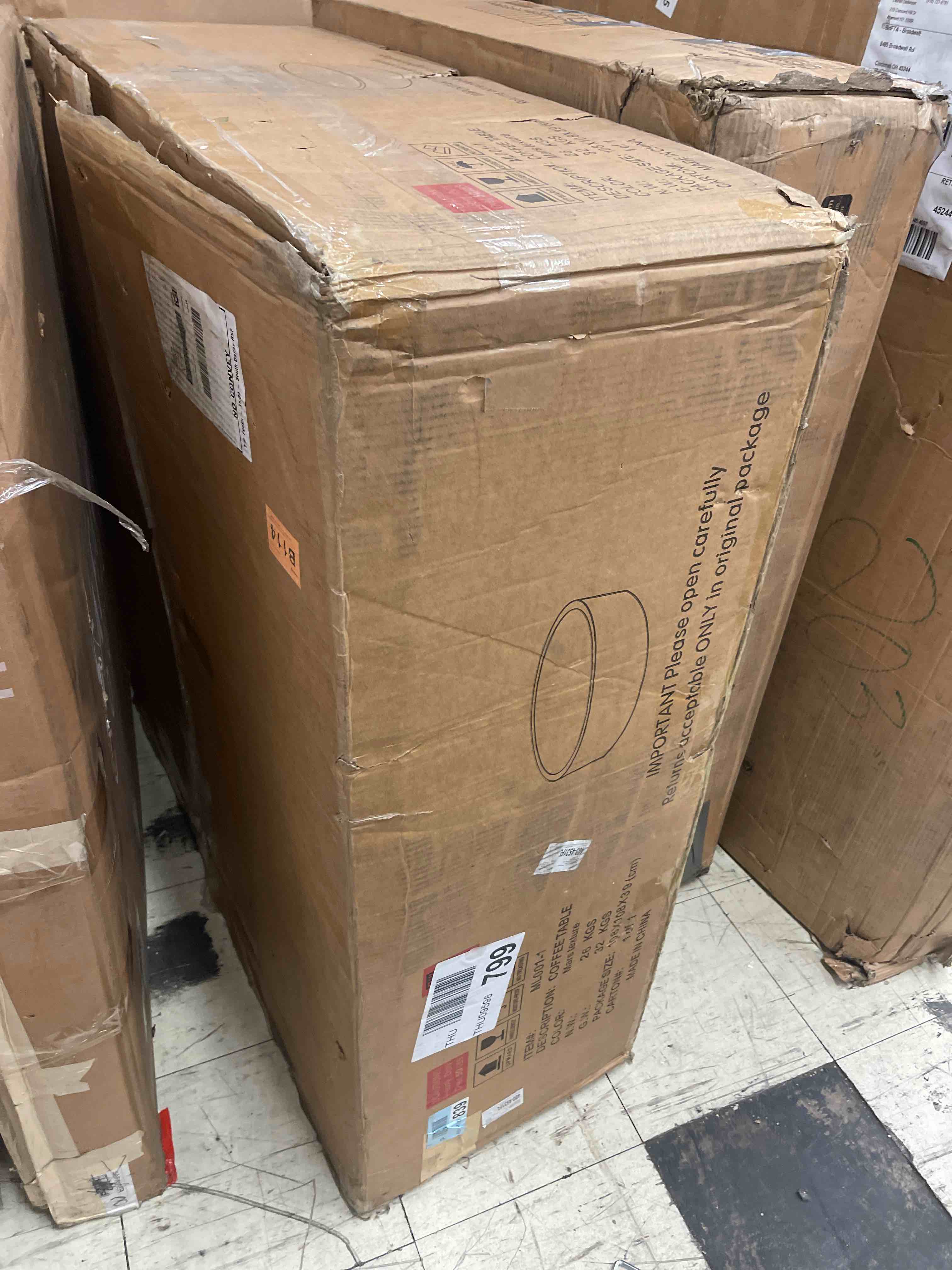 https://s3.amazonaws.com/lotting-images-prod/phillipi/BRN1929016_1757448231408.jpeg