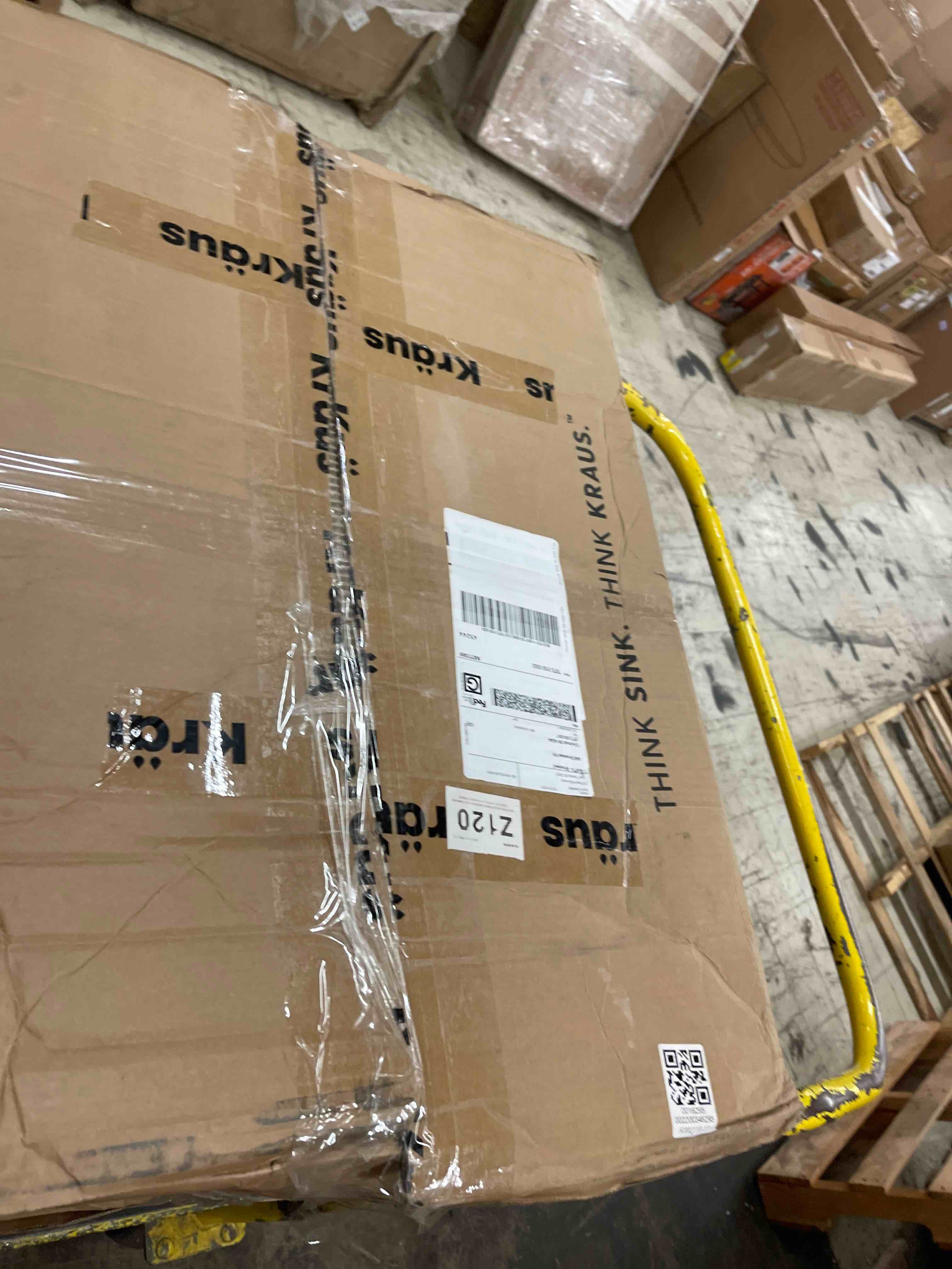 https://s3.amazonaws.com/lotting-images-prod/phillipi/BRN1929041_1758058403918.jpeg