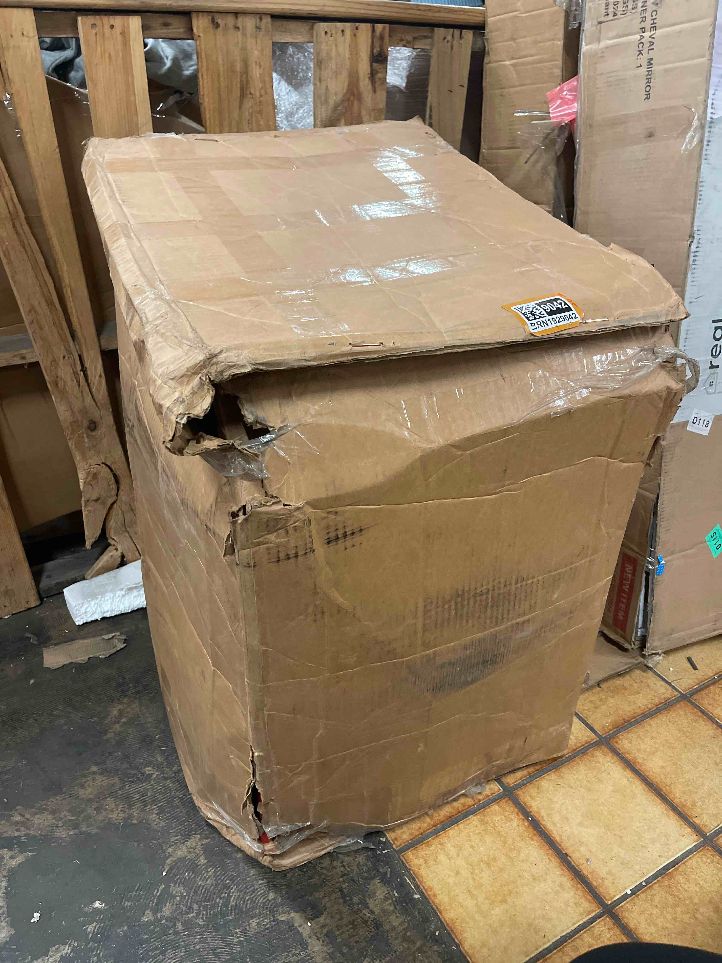 https://s3.amazonaws.com/lotting-images-prod/phillipi/BRN1929042_1758057452485.jpeg
