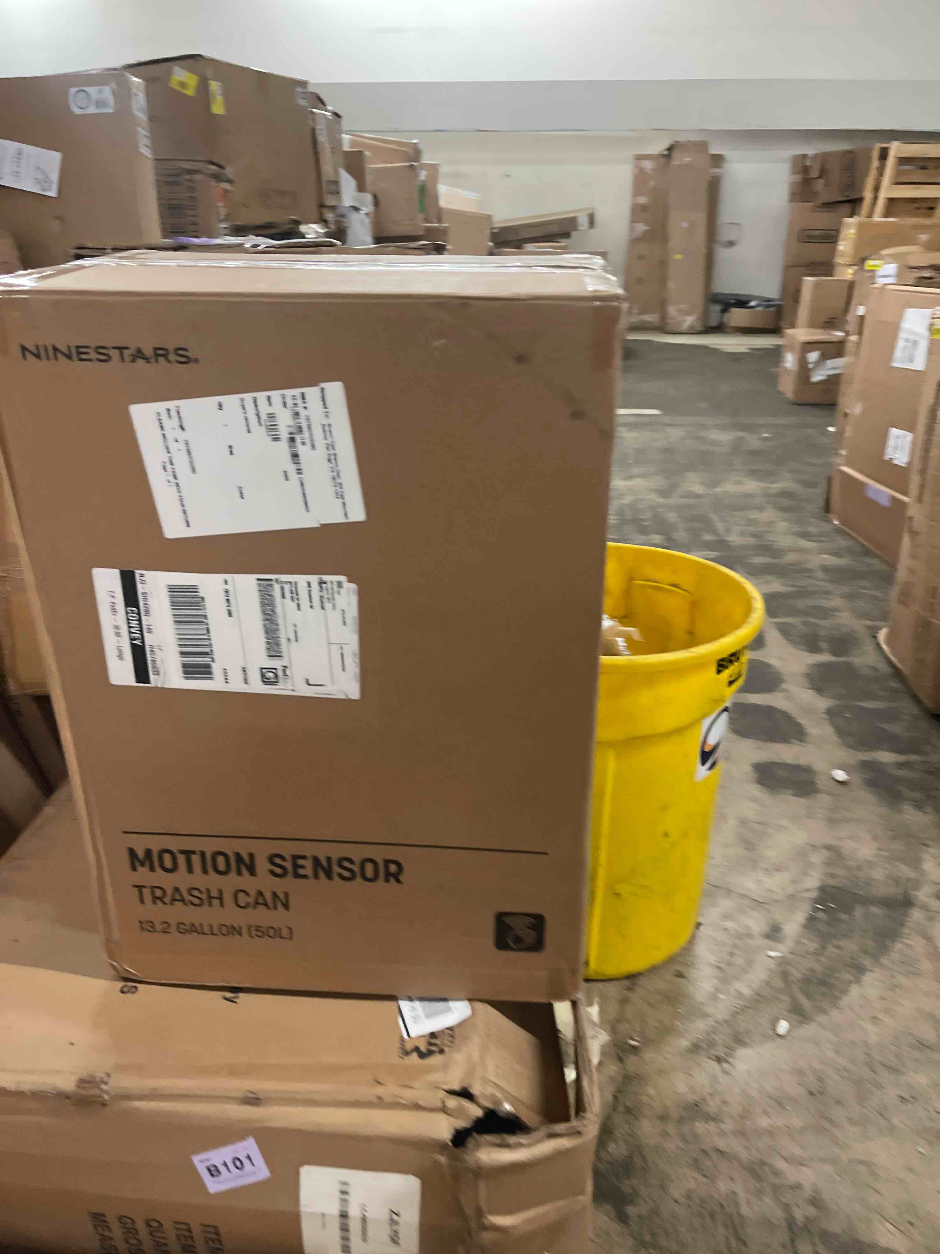 https://s3.amazonaws.com/lotting-images-prod/phillipi/BRN1929056_1758052822621.jpeg