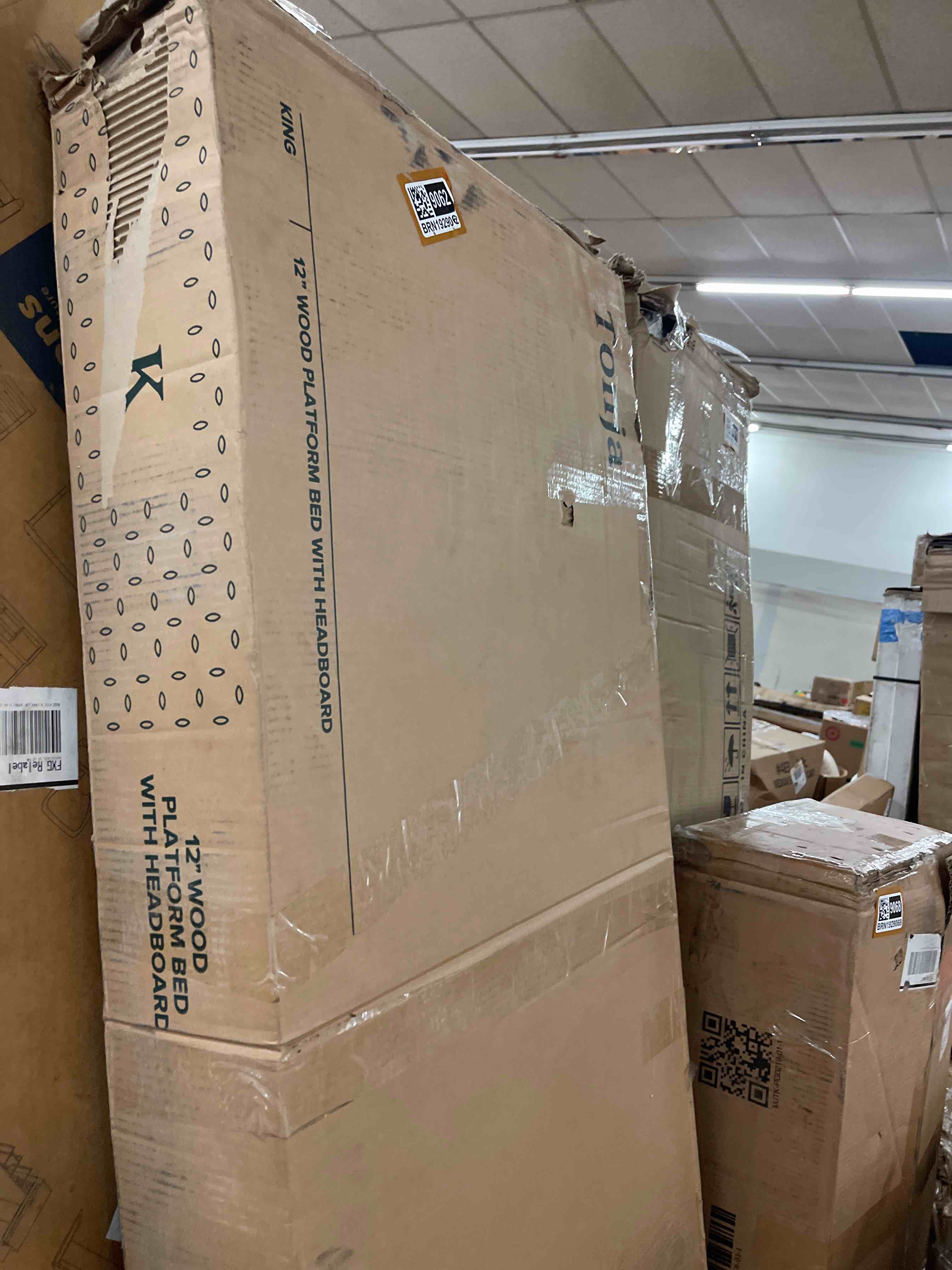 https://s3.amazonaws.com/lotting-images-prod/phillipi/BRN1929062_1758050712913.jpeg