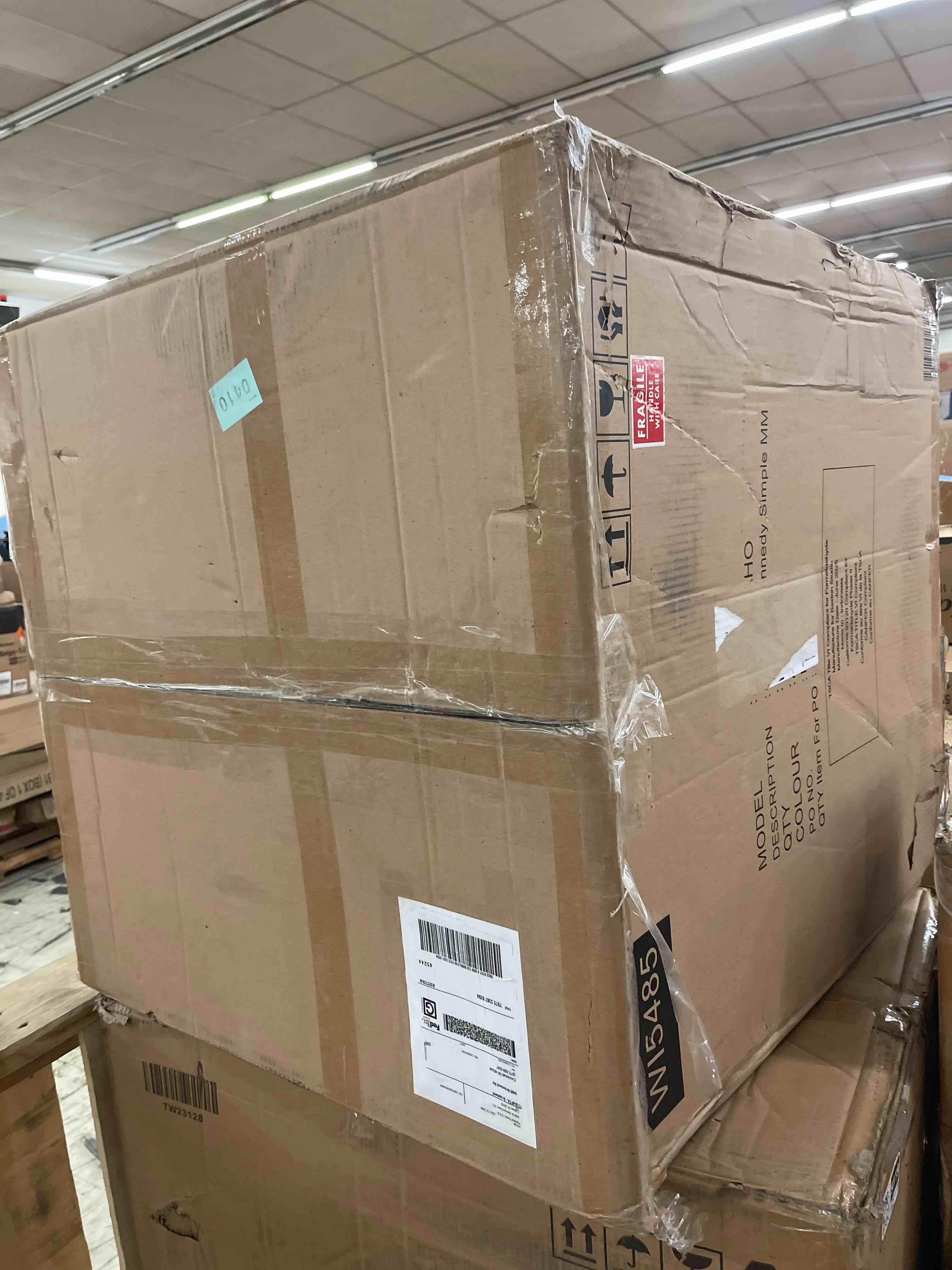 https://s3.amazonaws.com/lotting-images-prod/phillipi/BRN1929112_1758221951211.jpeg