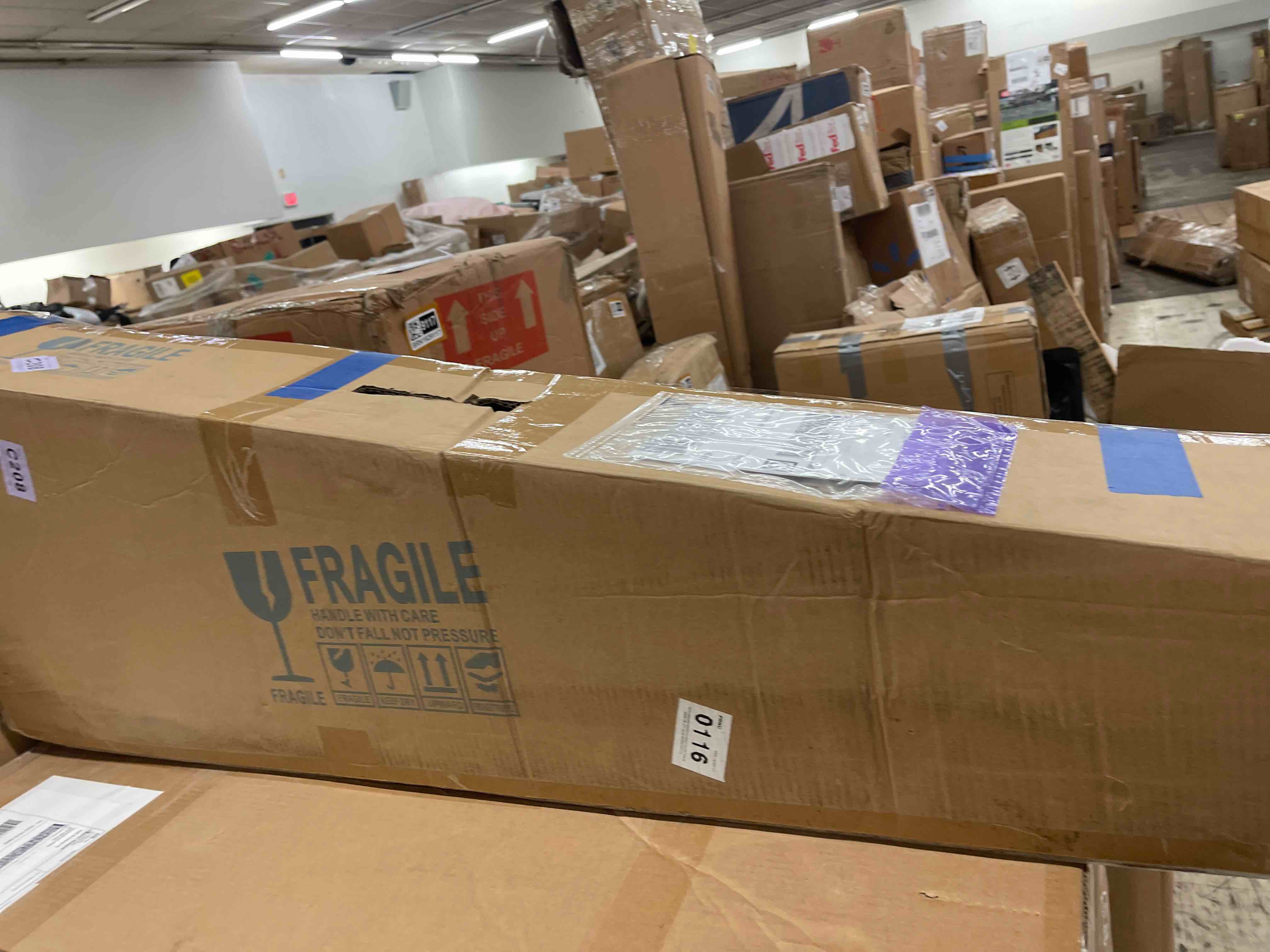 https://s3.amazonaws.com/lotting-images-prod/phillipi/BRN1929115_1758221204856.jpeg