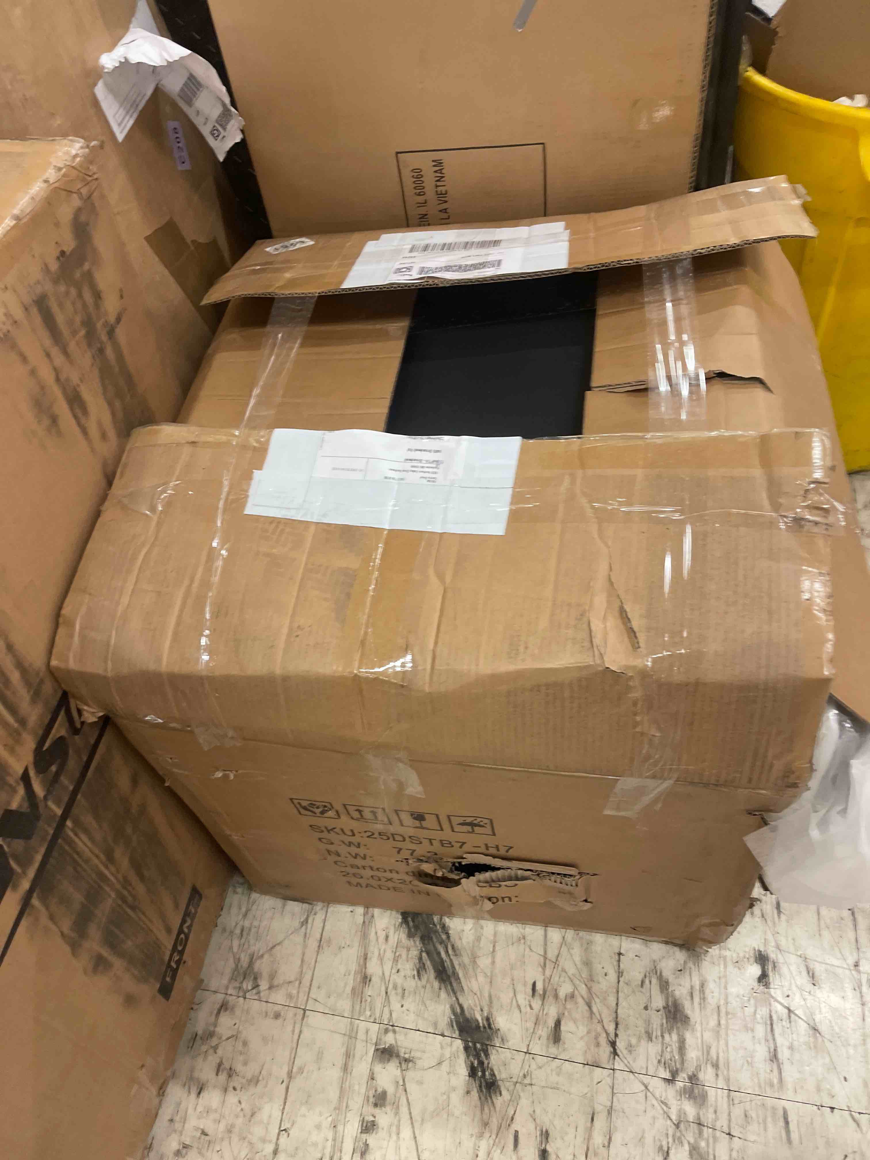 https://s3.amazonaws.com/lotting-images-prod/phillipi/BRN1929130_1758214974264.jpeg
