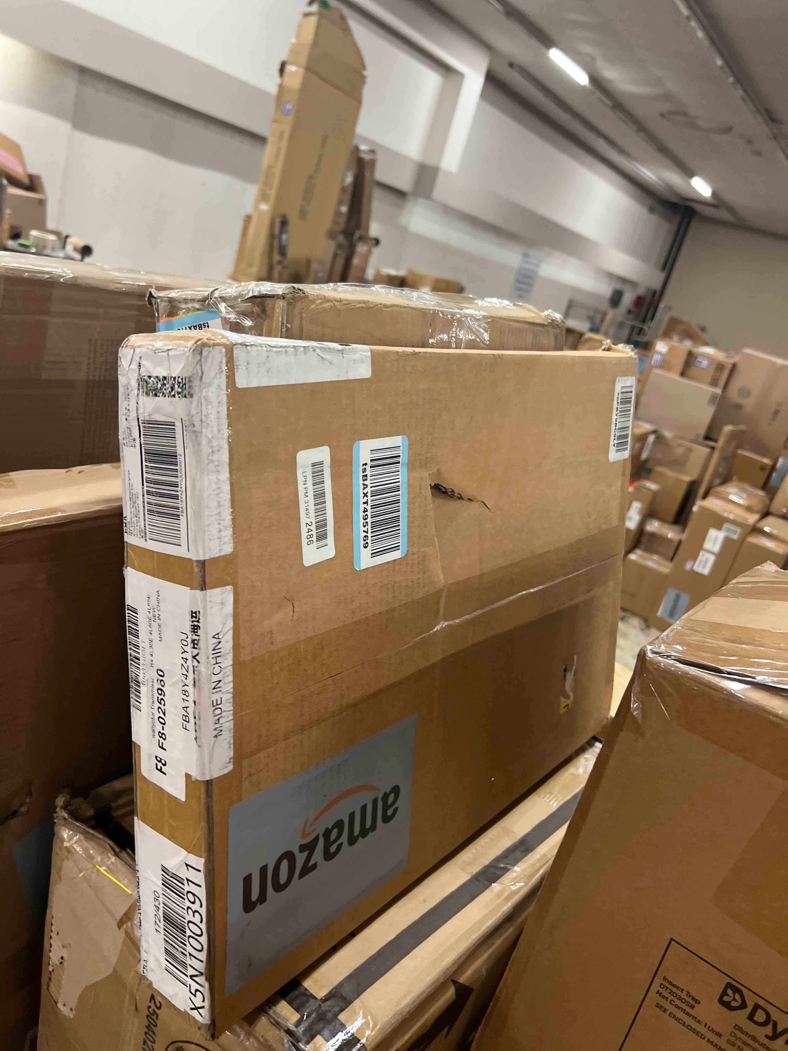https://s3.amazonaws.com/lotting-images-prod/phillipi/BRN1929155_1758584204895.jpeg
