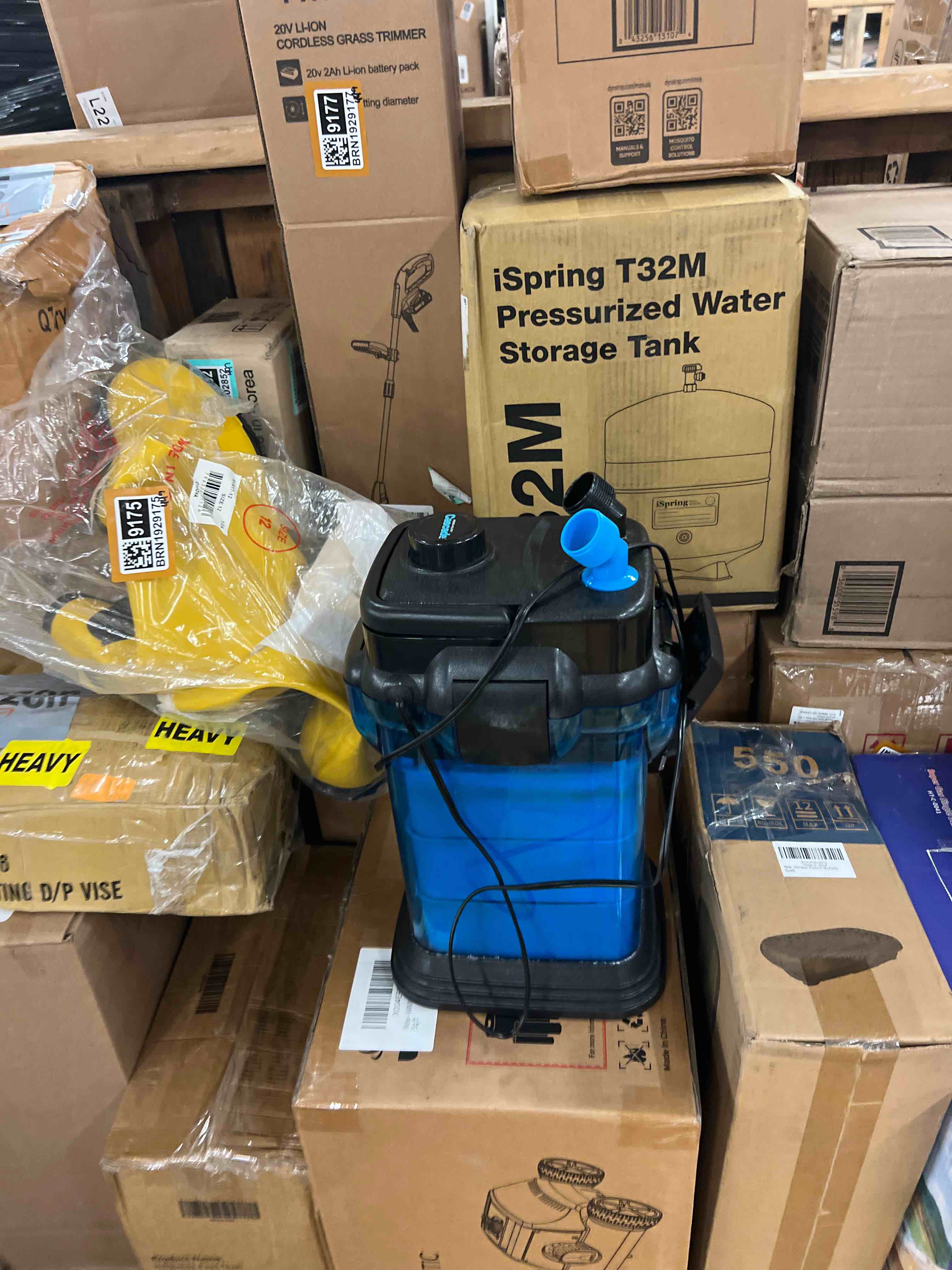 https://s3.amazonaws.com/lotting-images-prod/phillipi/BRN1929172_1758648011752.jpeg