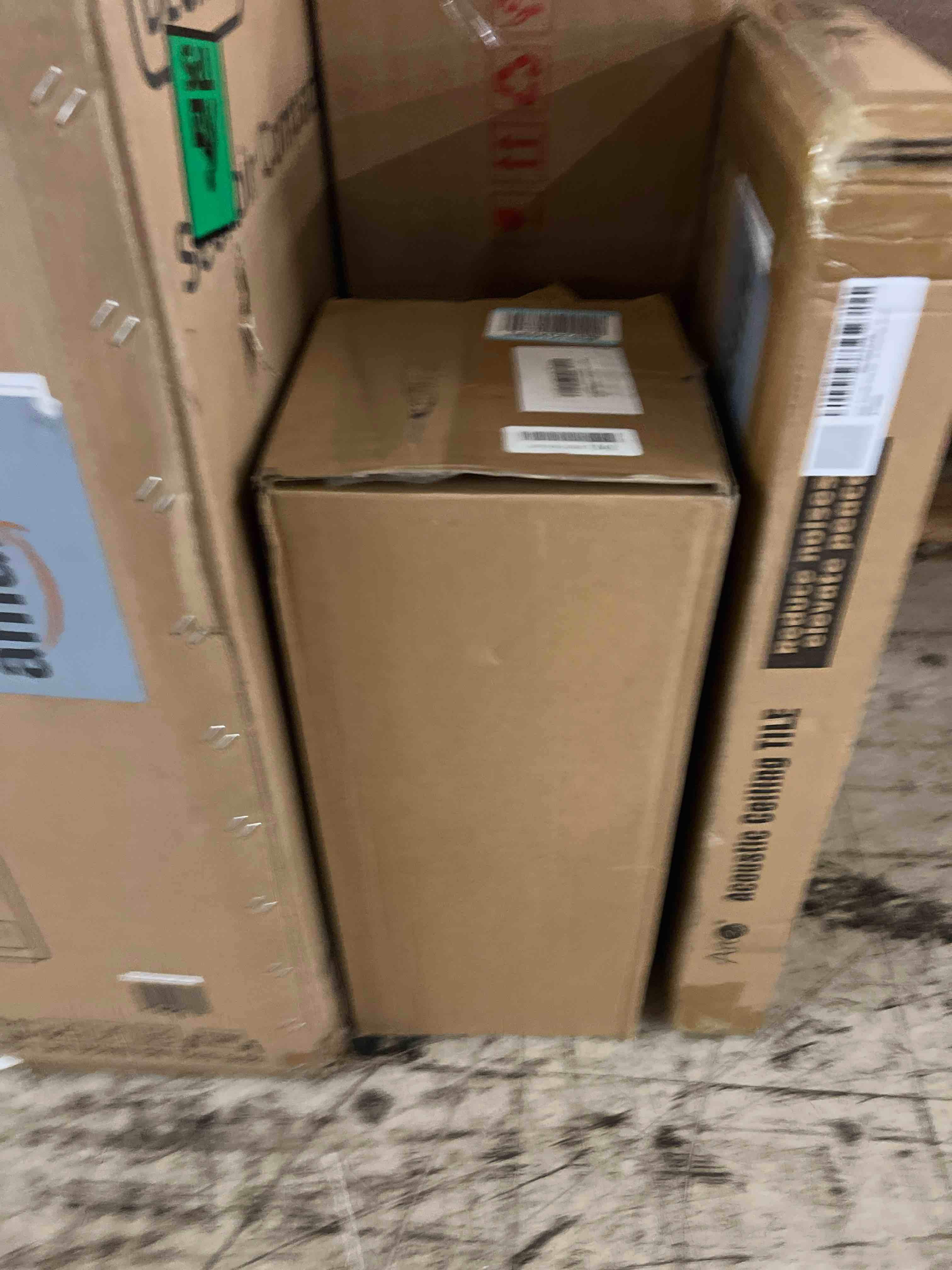 https://s3.amazonaws.com/lotting-images-prod/phillipi/BRN1929280_1759239125988.jpeg