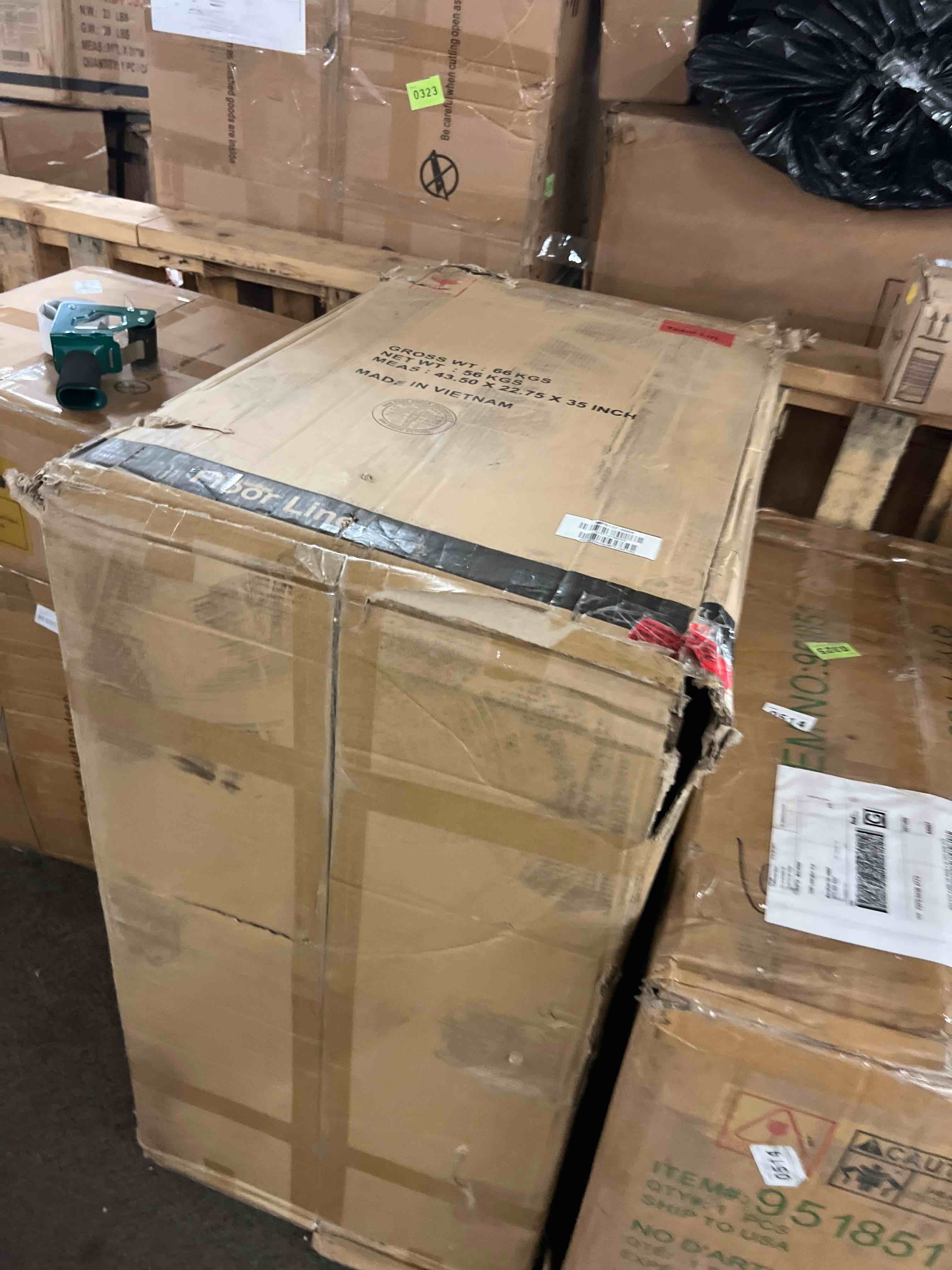 https://s3.amazonaws.com/lotting-images-prod/phillipi/BRN1929323_1759327644369.jpeg