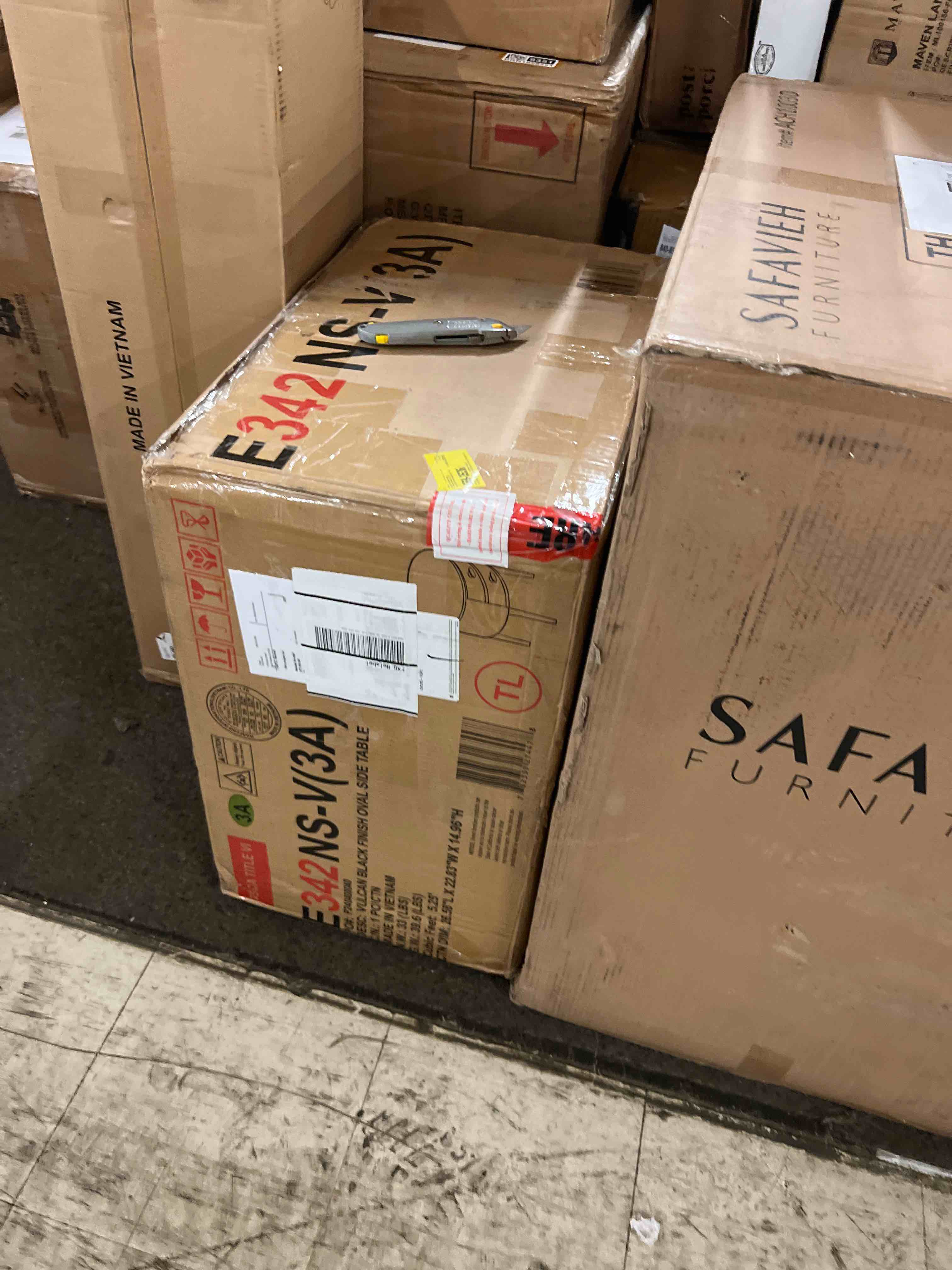 https://s3.amazonaws.com/lotting-images-prod/phillipi/BRN1929370_1759339677859.jpeg