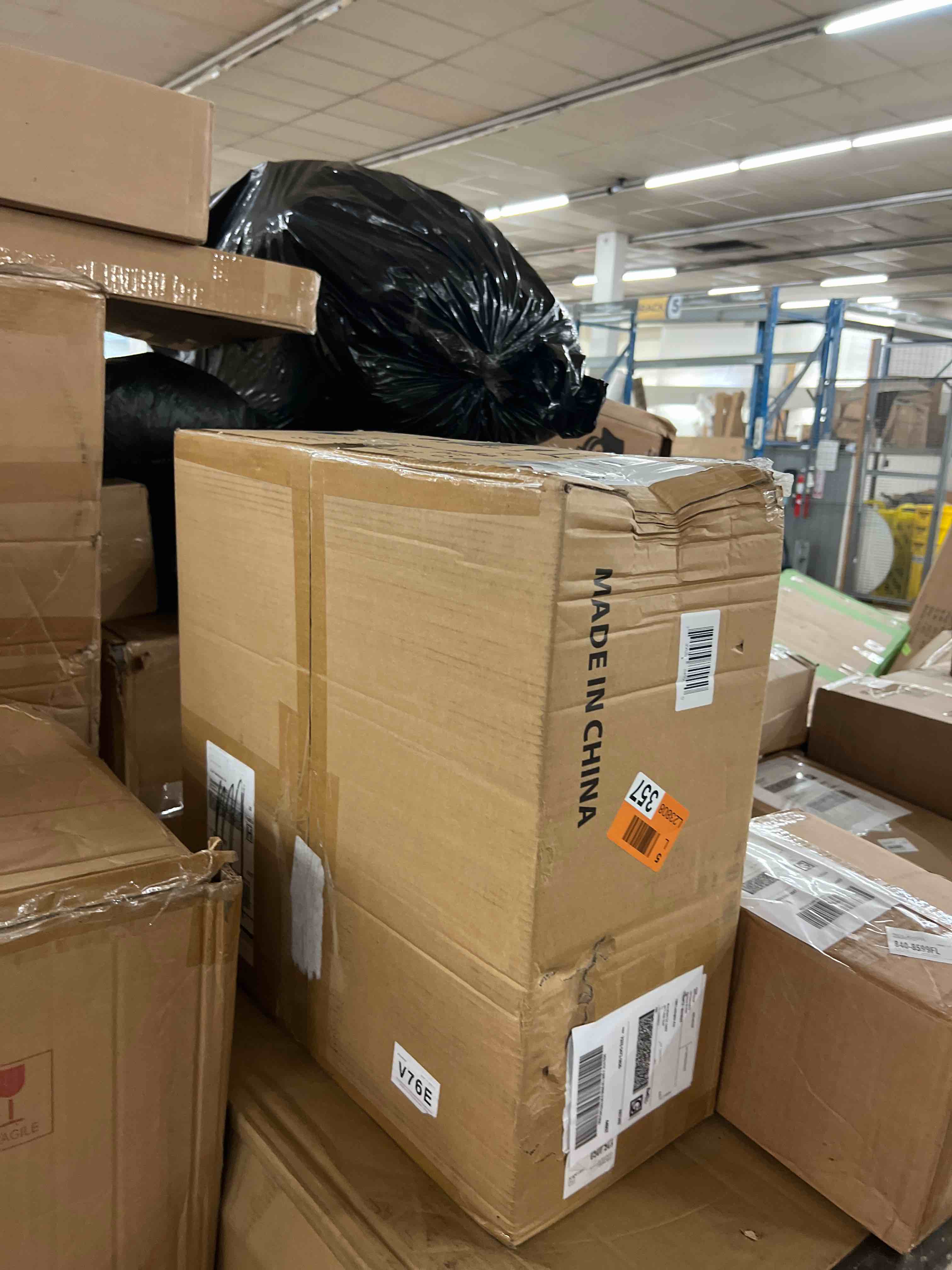 https://s3.amazonaws.com/lotting-images-prod/phillipi/BRN1929371_1759339588620.jpeg