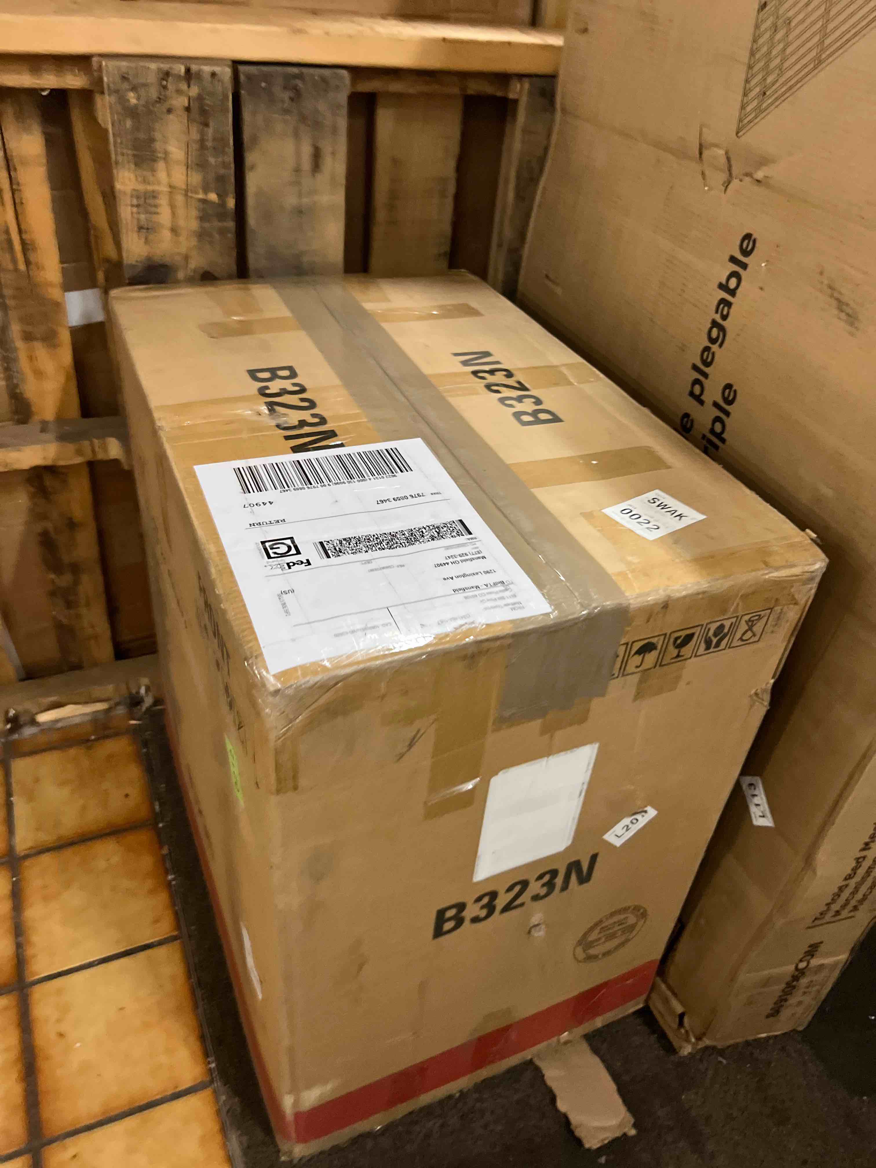 https://s3.amazonaws.com/lotting-images-prod/phillipi/BRN1929386_1759425337634.jpeg