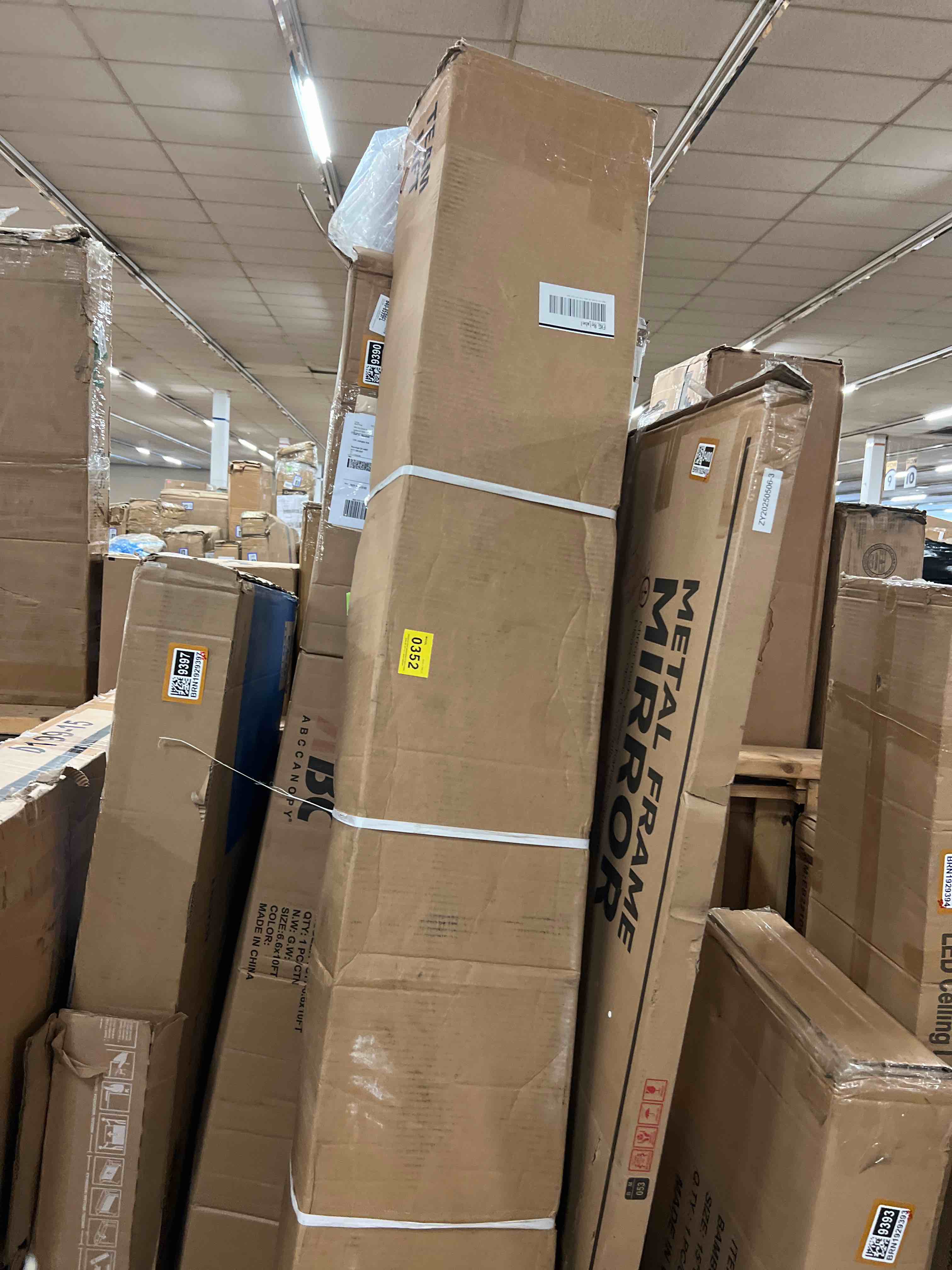 https://s3.amazonaws.com/lotting-images-prod/phillipi/BRN1929389_1759424334410.jpeg