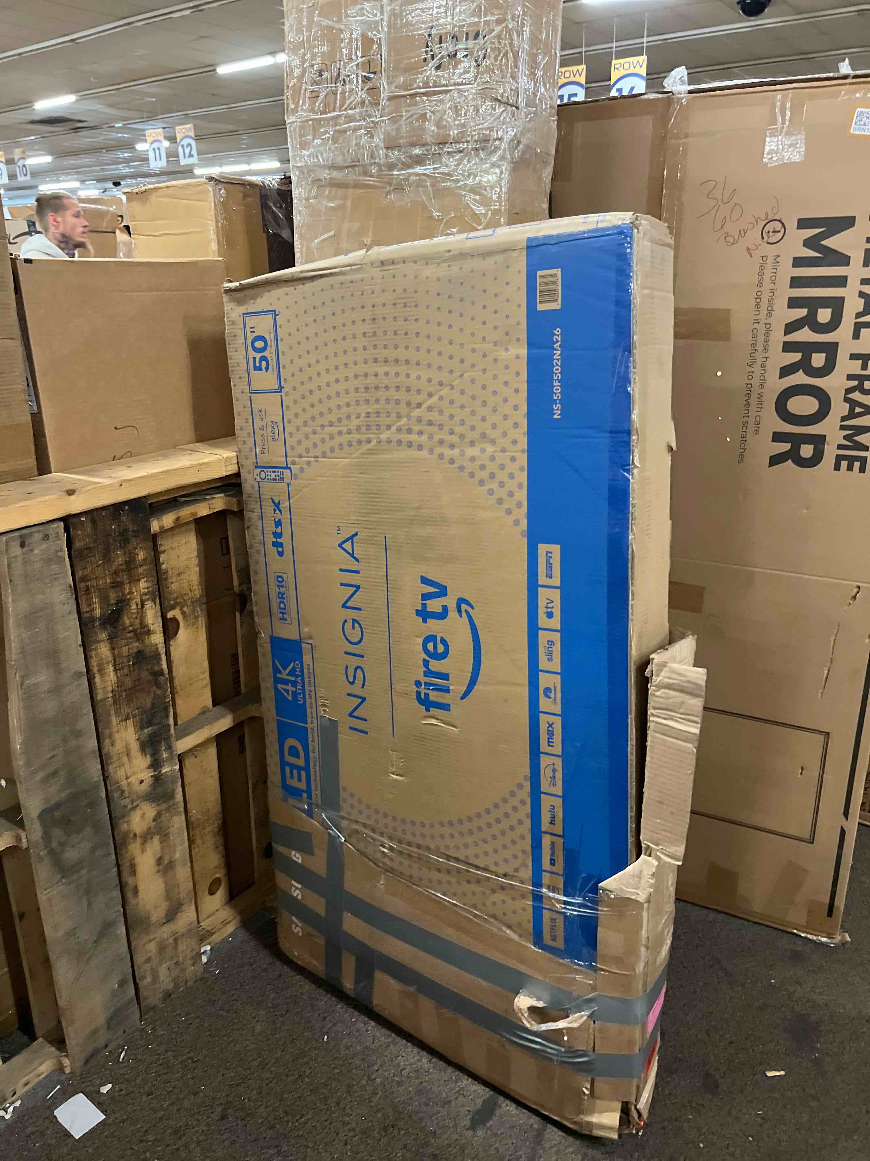 https://s3.amazonaws.com/lotting-images-prod/phillipi/BRN1929397_1759416405057.jpeg