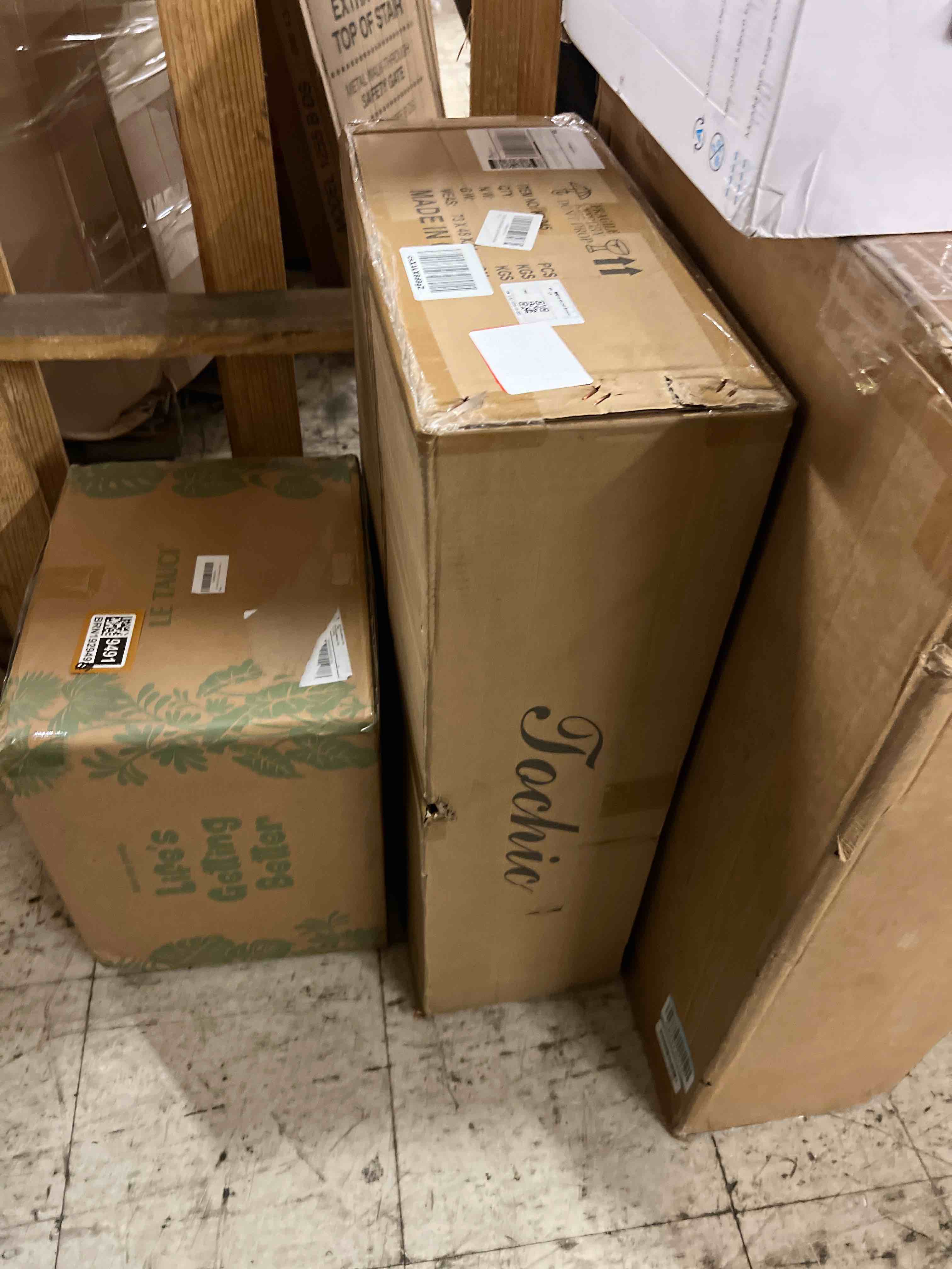 https://s3.amazonaws.com/lotting-images-prod/phillipi/BRN1929490_1760631294990.jpeg
