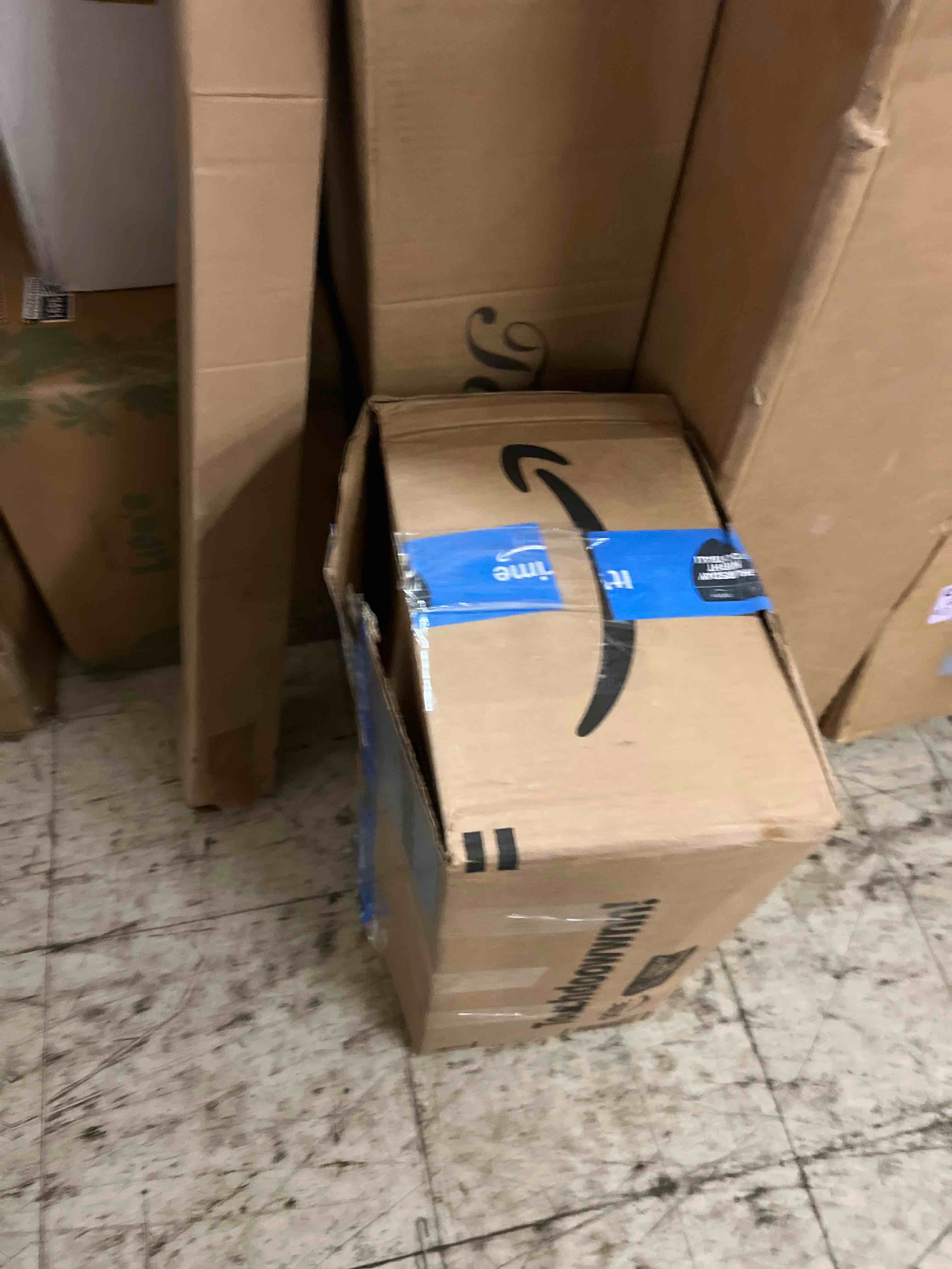 https://s3.amazonaws.com/lotting-images-prod/phillipi/BRN1929511_1760639541172.jpeg
