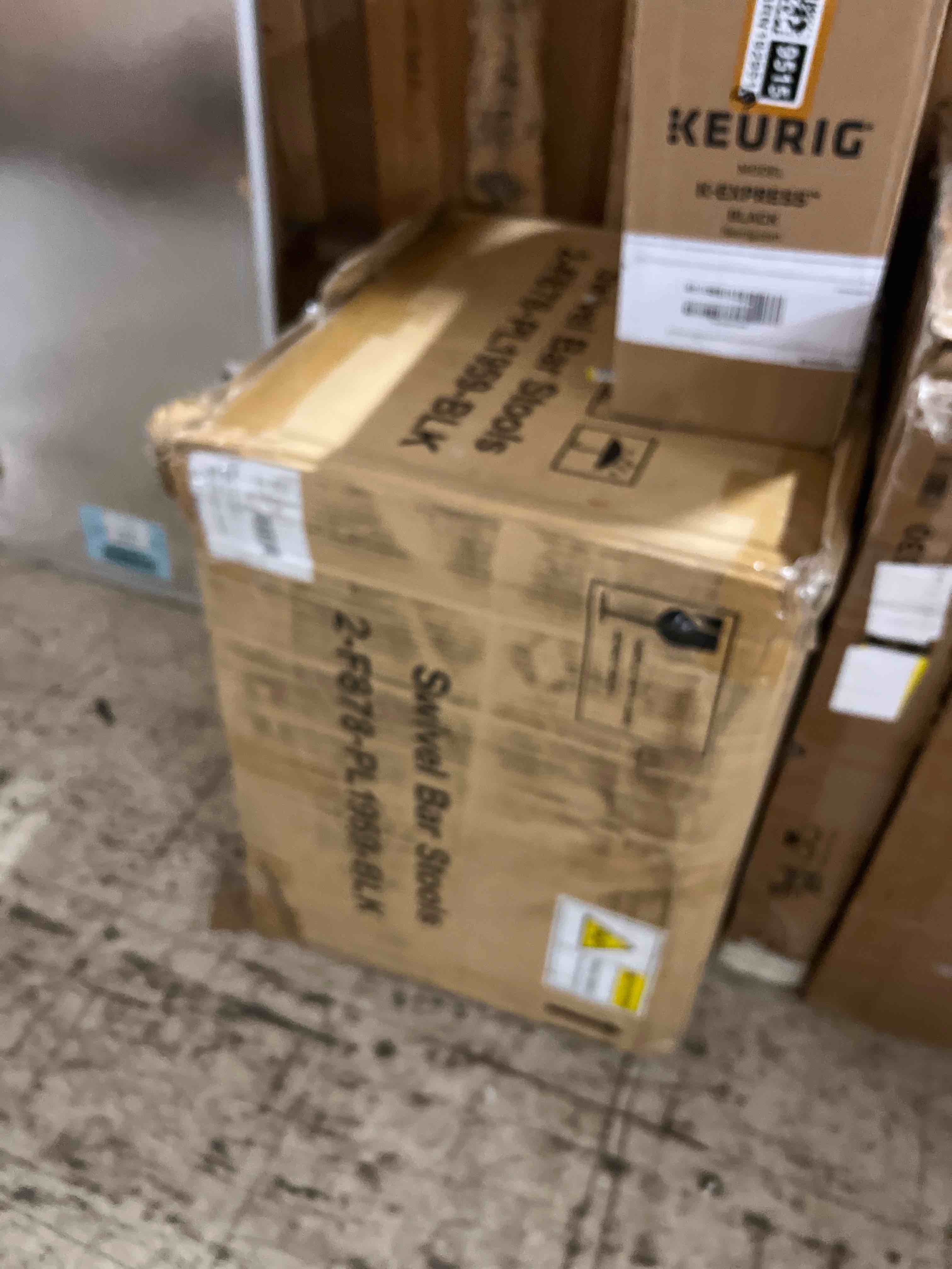 https://s3.amazonaws.com/lotting-images-prod/phillipi/BRN1929524_1760653311670.jpeg