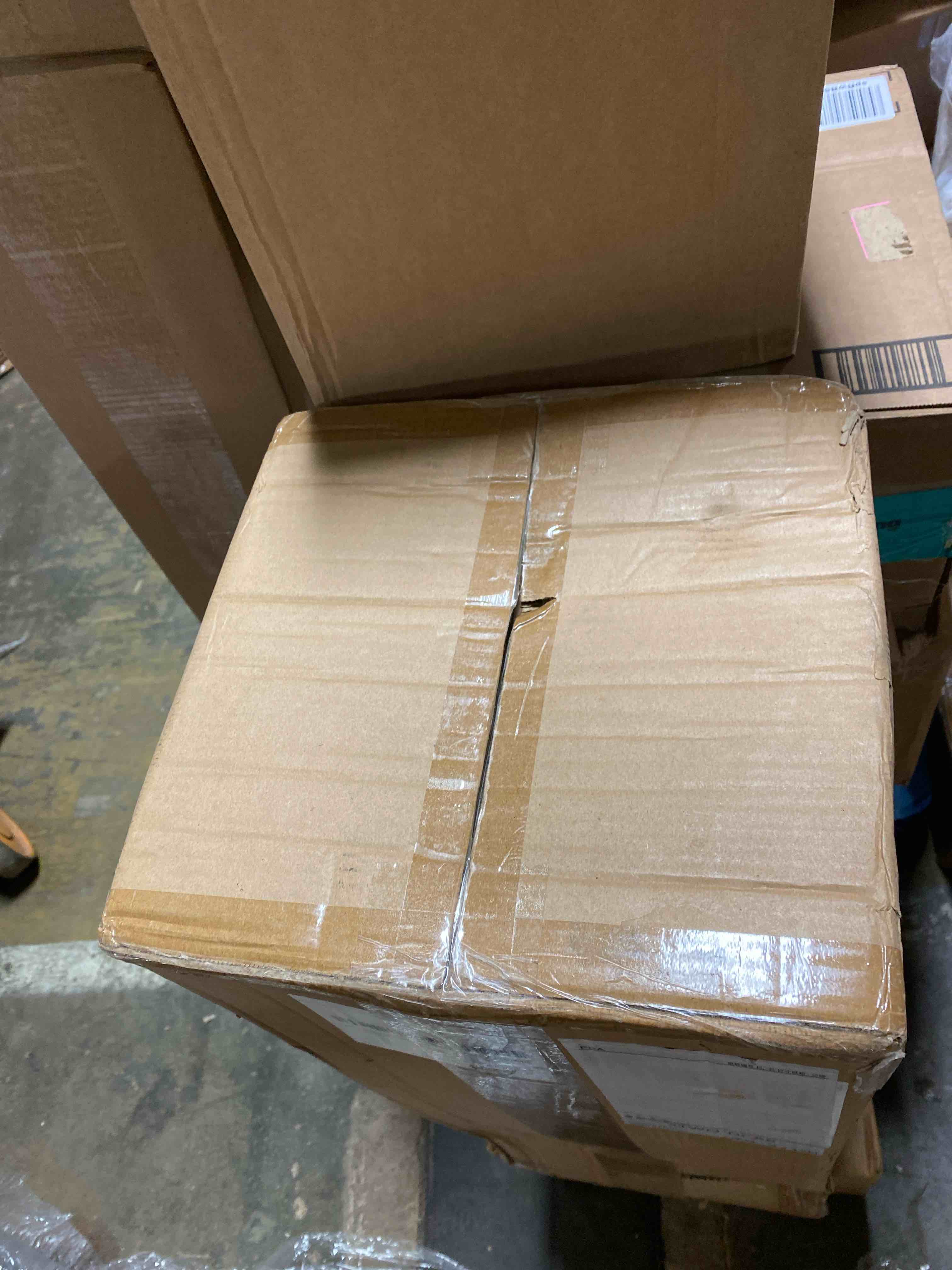 https://s3.amazonaws.com/lotting-images-prod/phillipi/BRN1930285_1744753267755.jpeg