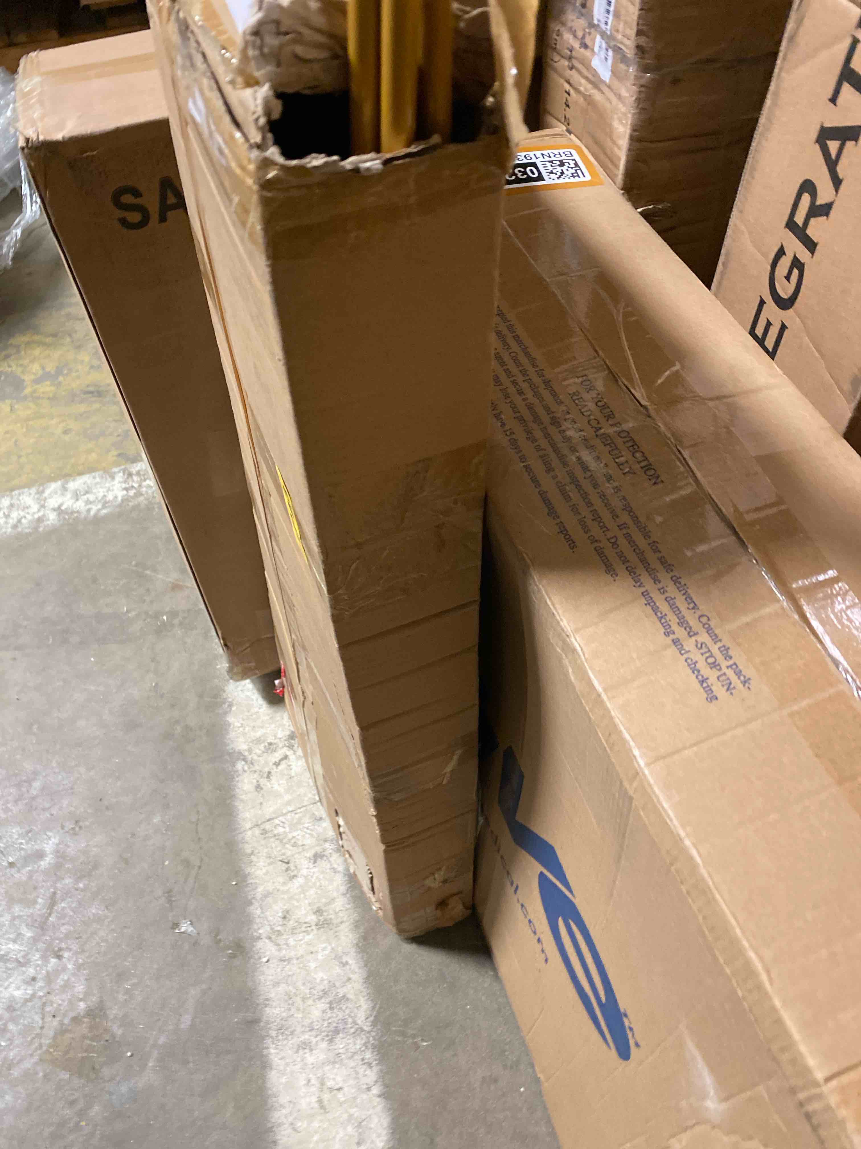 https://s3.amazonaws.com/lotting-images-prod/phillipi/BRN1930300_1744747036139.jpeg