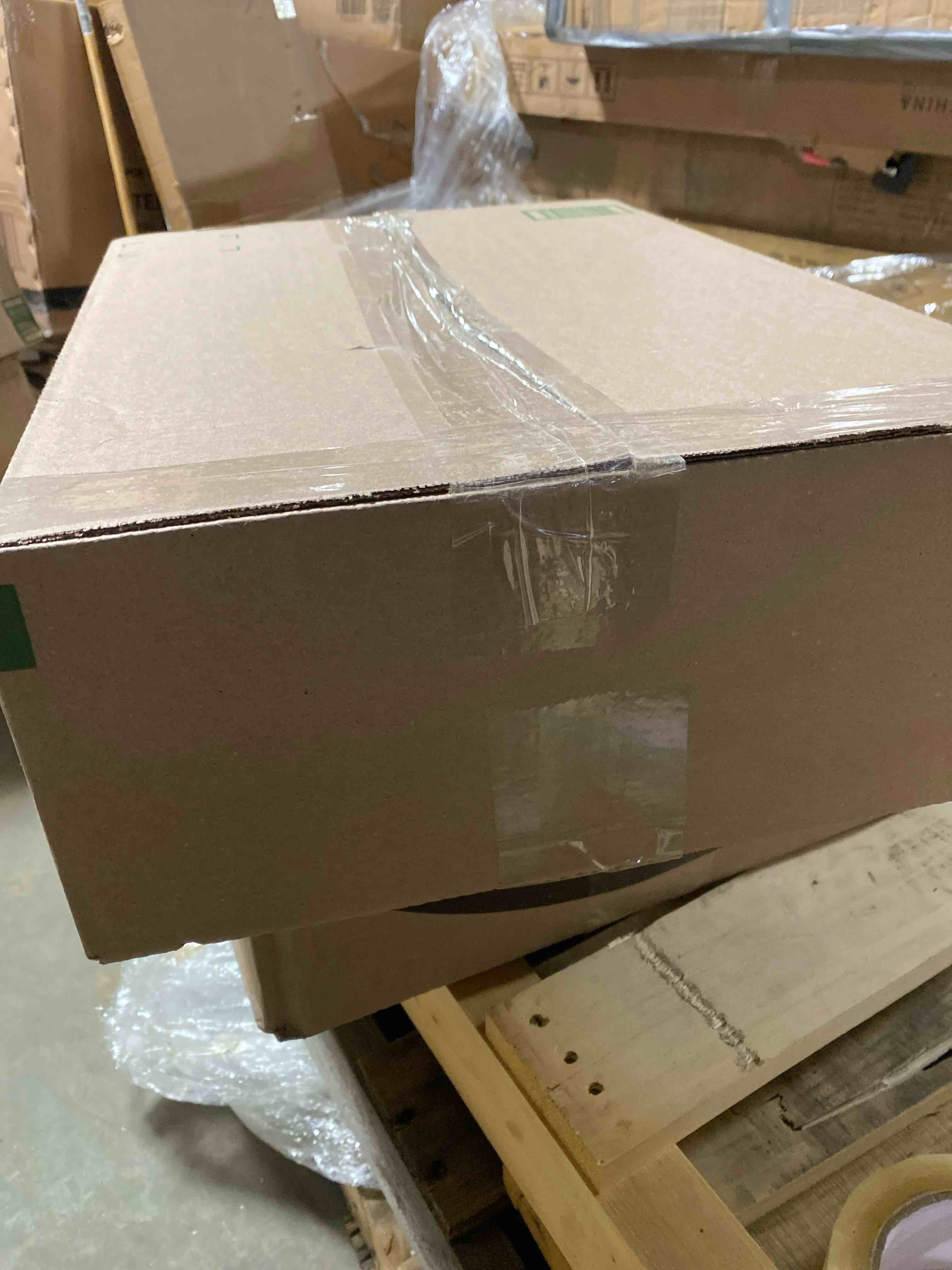 https://s3.amazonaws.com/lotting-images-prod/phillipi/BRN1930315_1744743623704.jpeg
