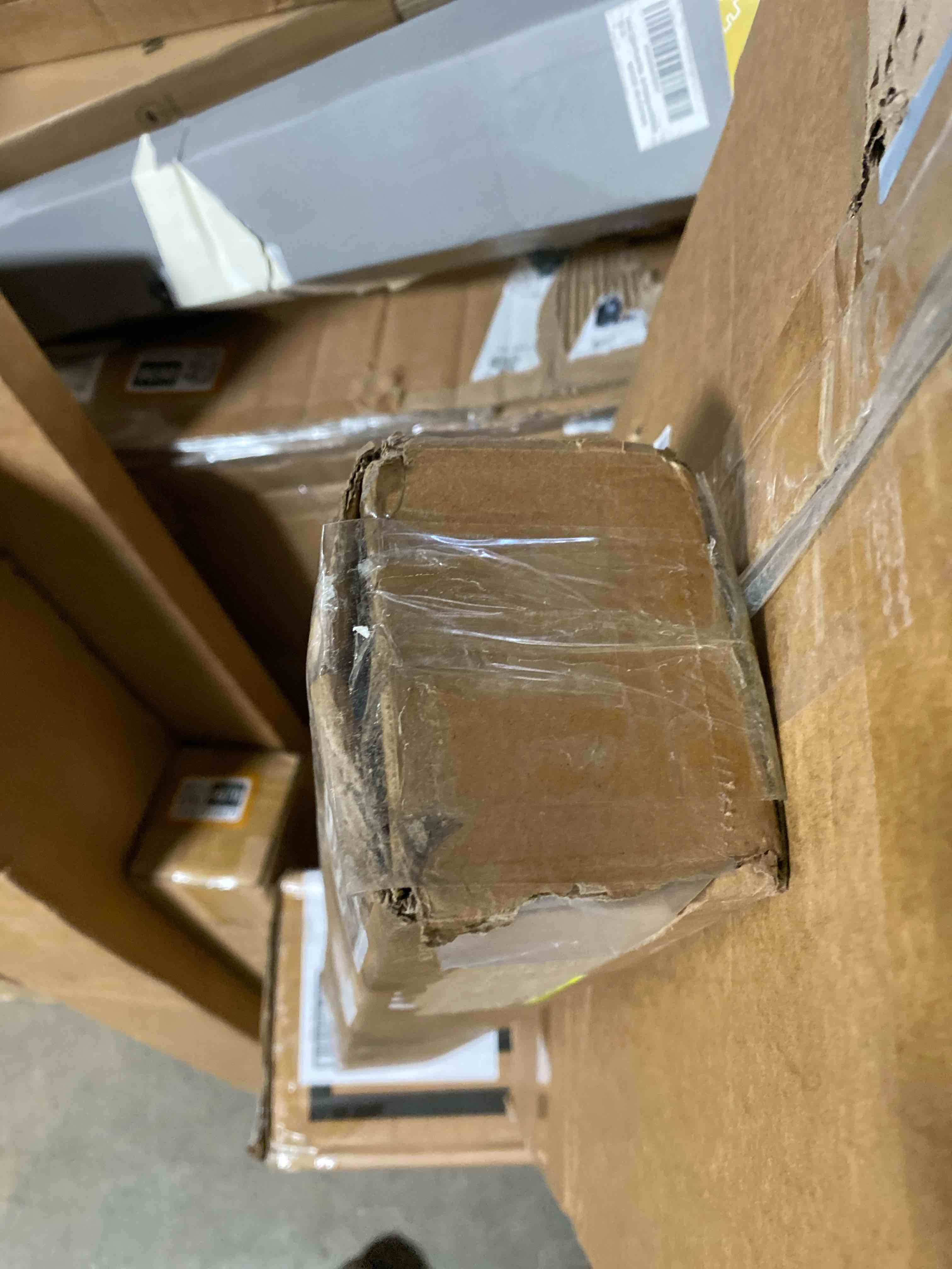 https://s3.amazonaws.com/lotting-images-prod/phillipi/BRN1930678_1744750323751.jpeg