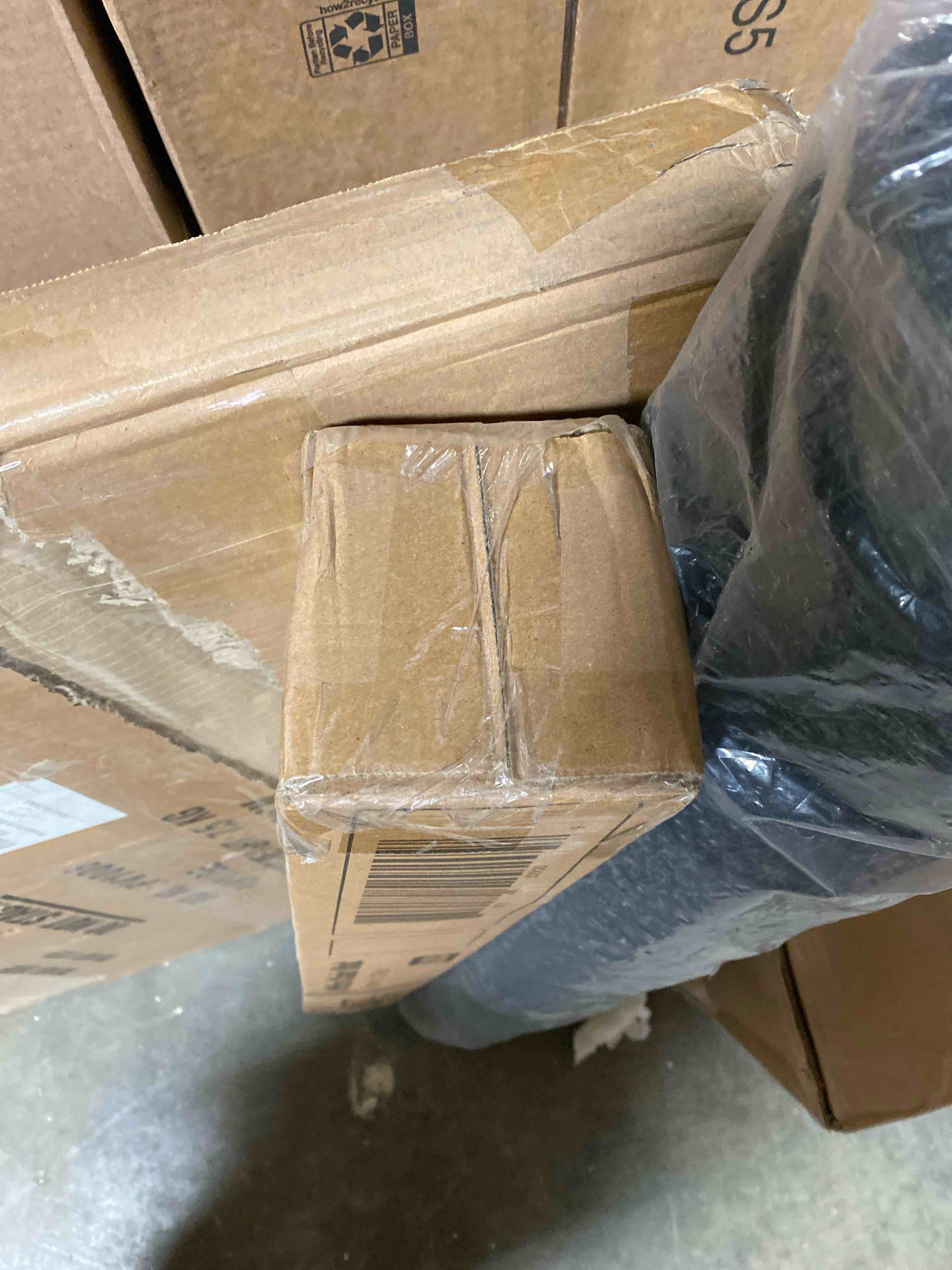 https://s3.amazonaws.com/lotting-images-prod/phillipi/BRN1930696_1744752065287.jpeg
