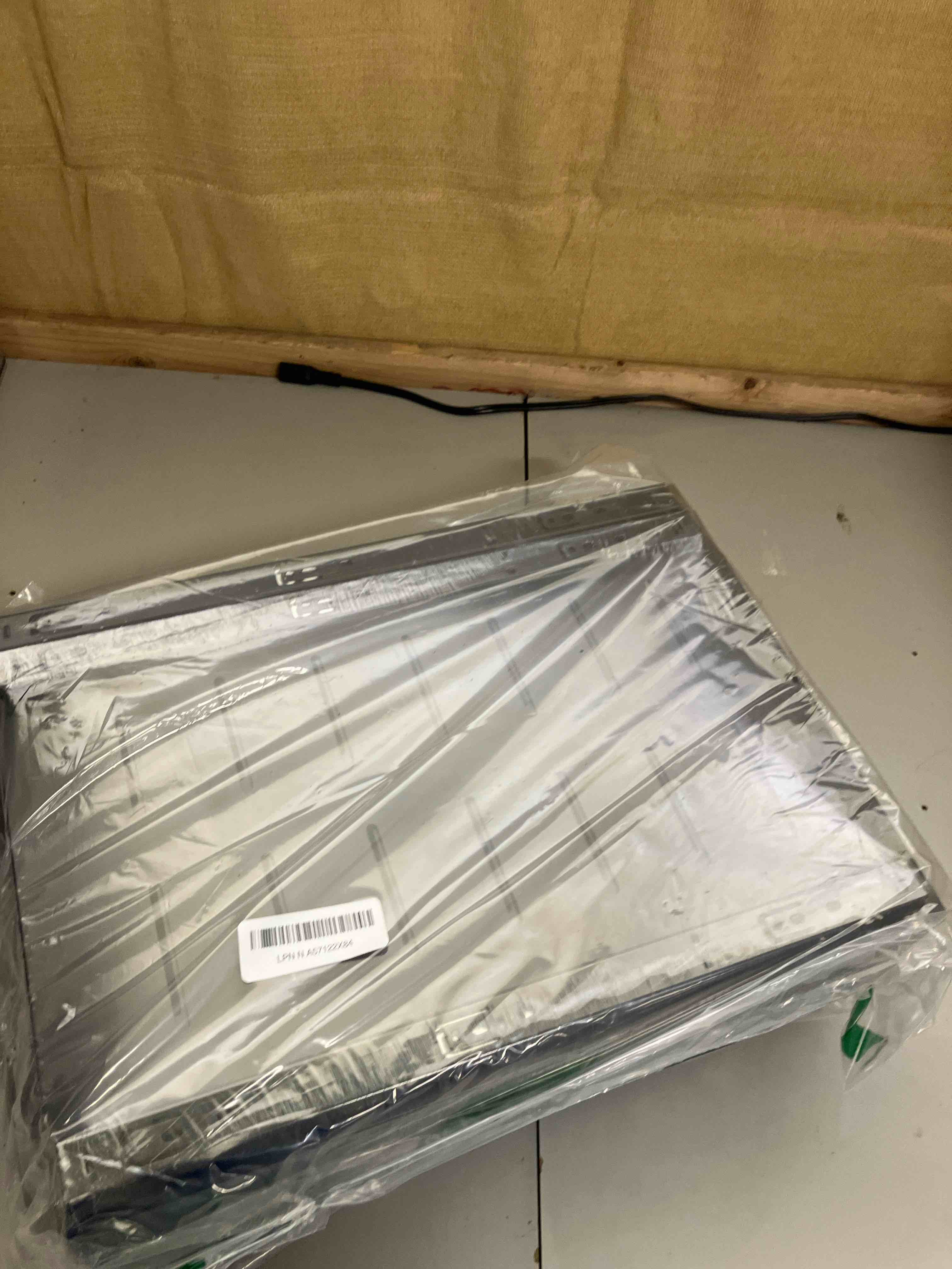 https://s3.amazonaws.com/lotting-images-prod/phillipi/BRN1930990_1744822919931.jpeg