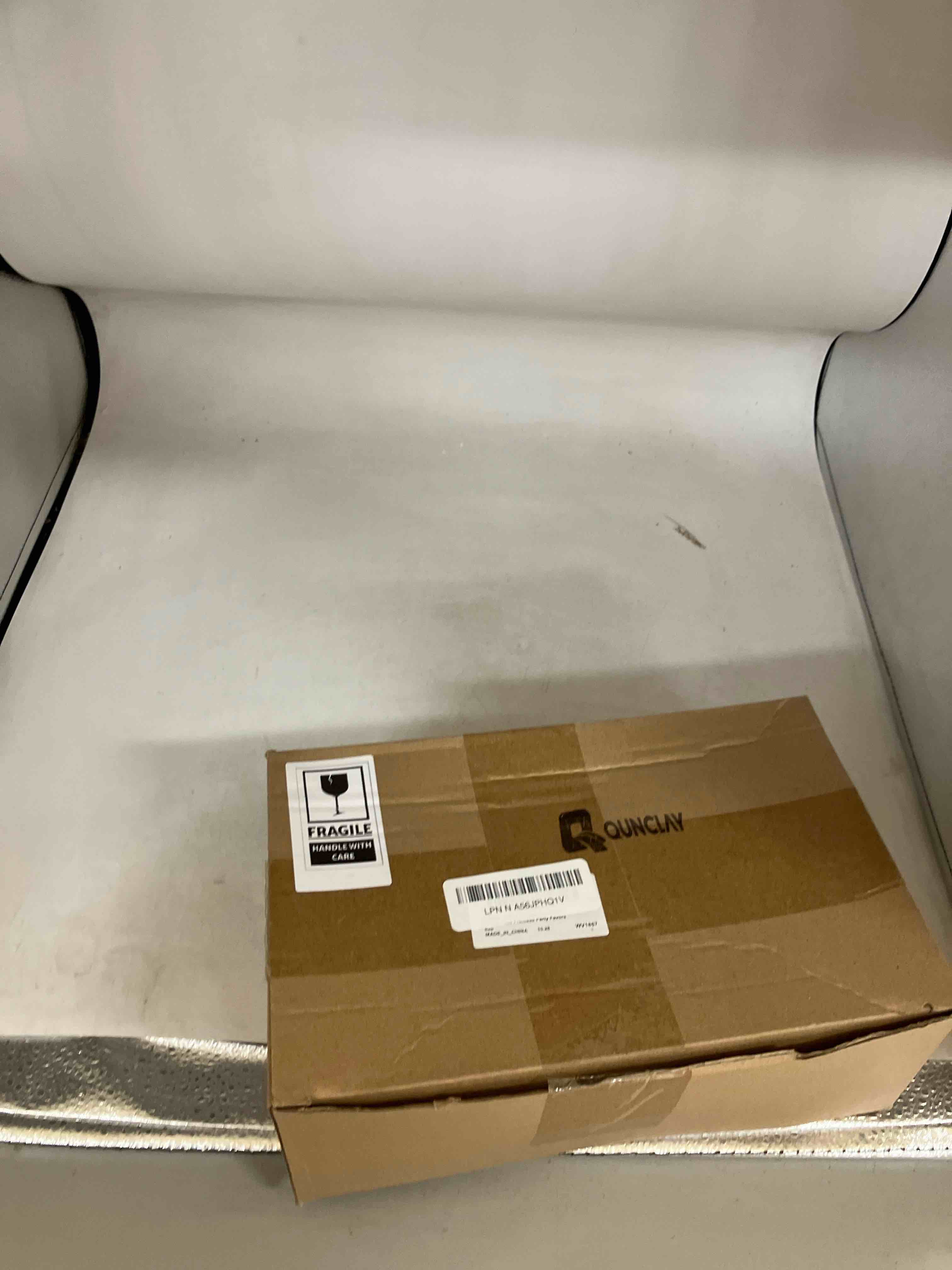 https://s3.amazonaws.com/lotting-images-prod/phillipi/BRN1931746_1746105508251.jpeg