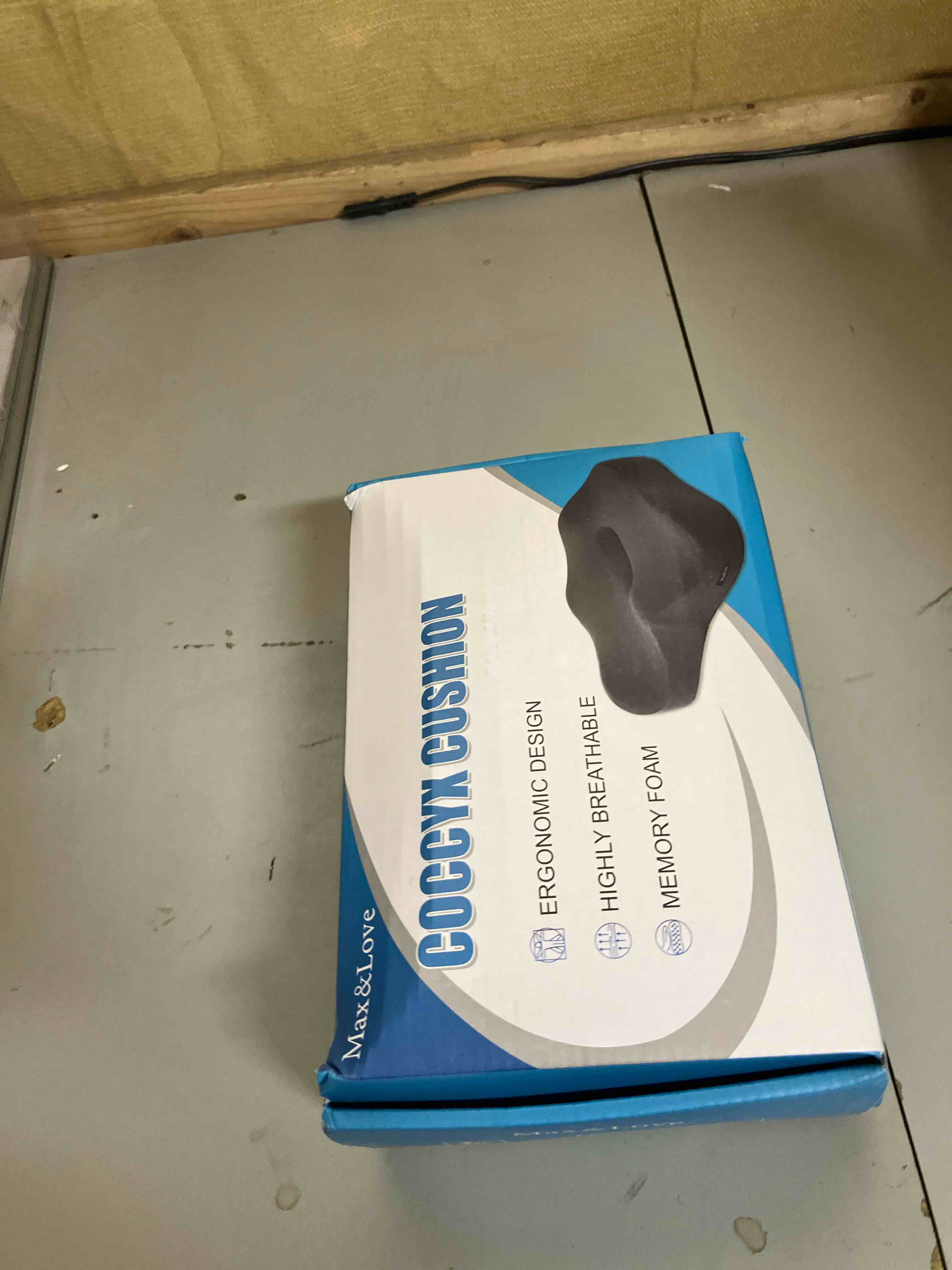 https://s3.amazonaws.com/lotting-images-prod/phillipi/BRN1931983_1746539605158.jpeg