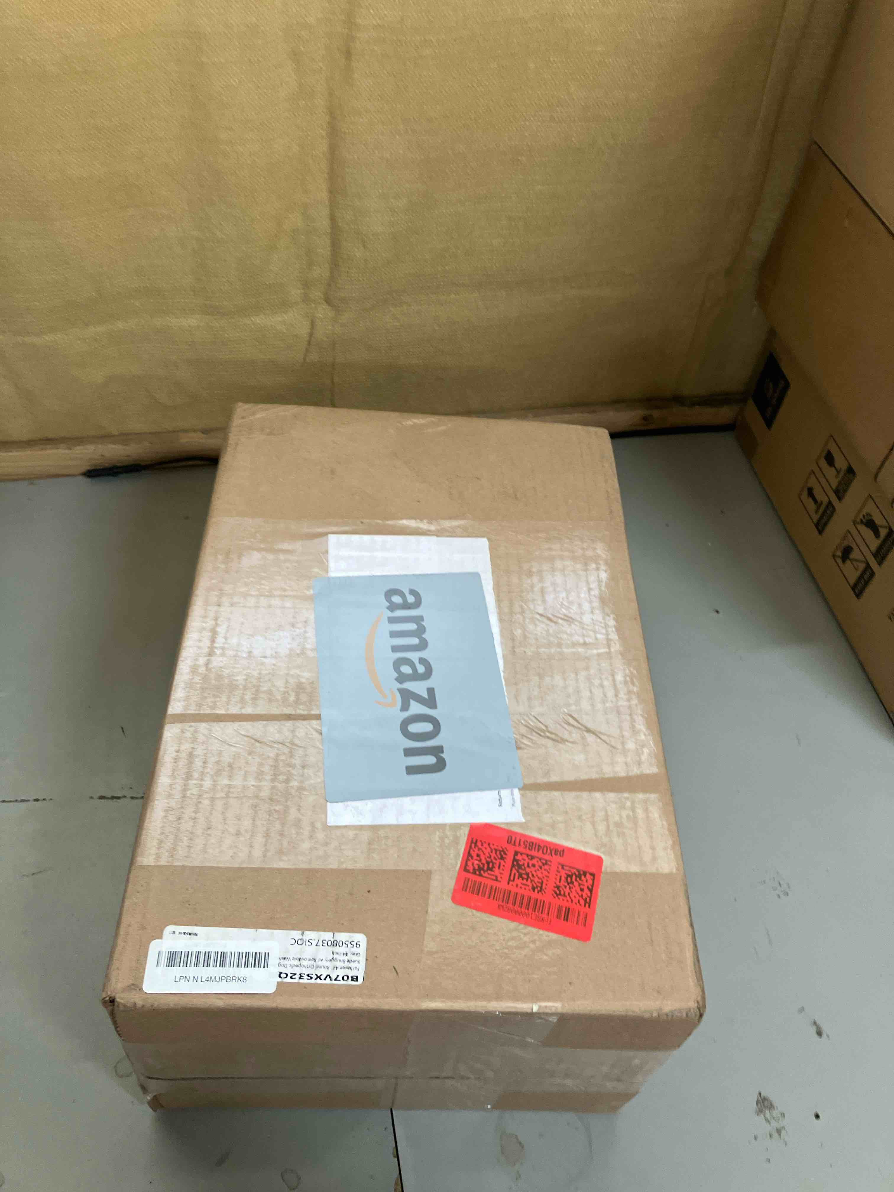 https://s3.amazonaws.com/lotting-images-prod/phillipi/BRN1932007_1746540583920.jpeg