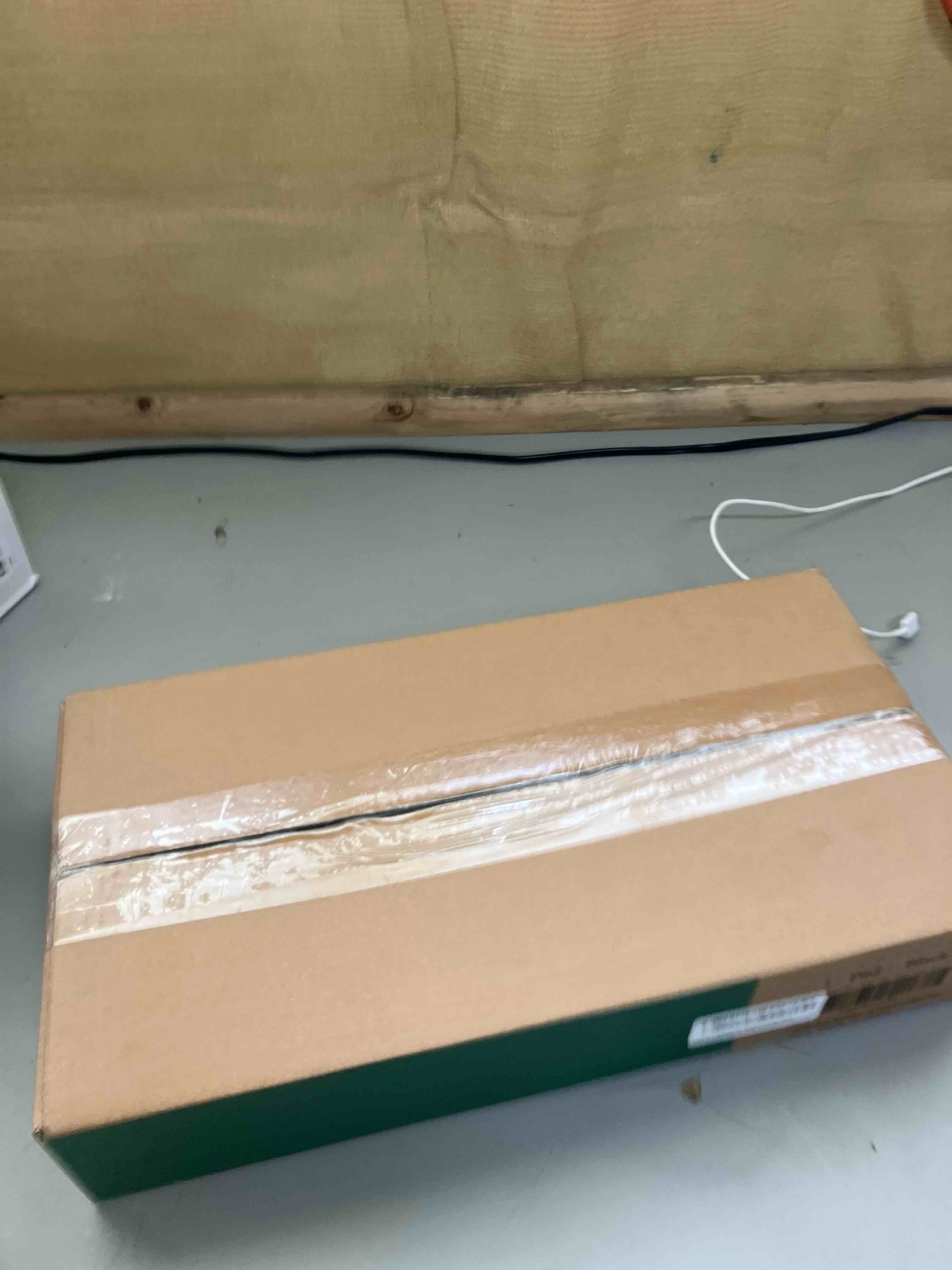 https://s3.amazonaws.com/lotting-images-prod/phillipi/BRN1932242_1746626779585.jpeg