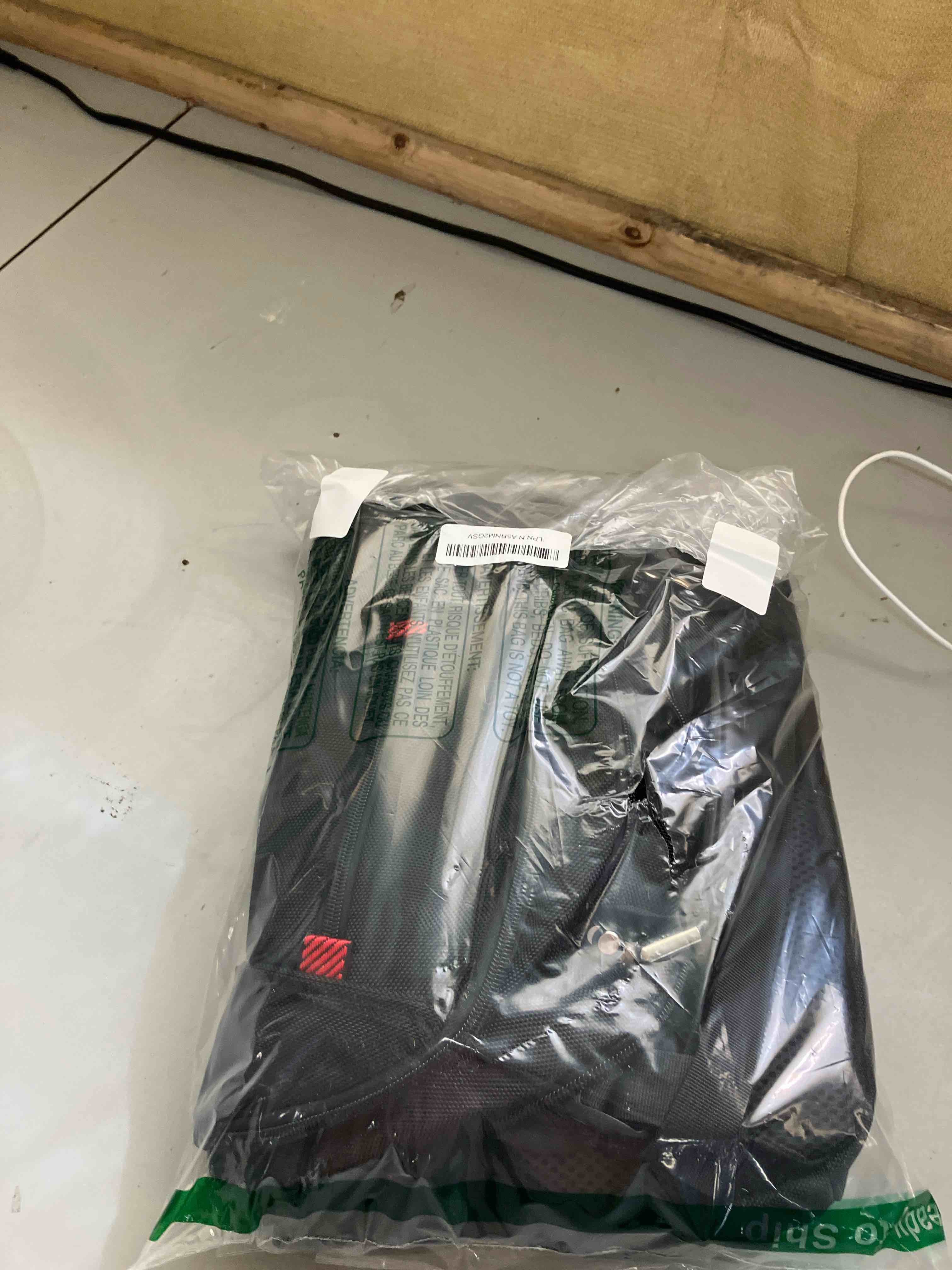 https://s3.amazonaws.com/lotting-images-prod/phillipi/BRN1932265_1746628531849.jpeg
