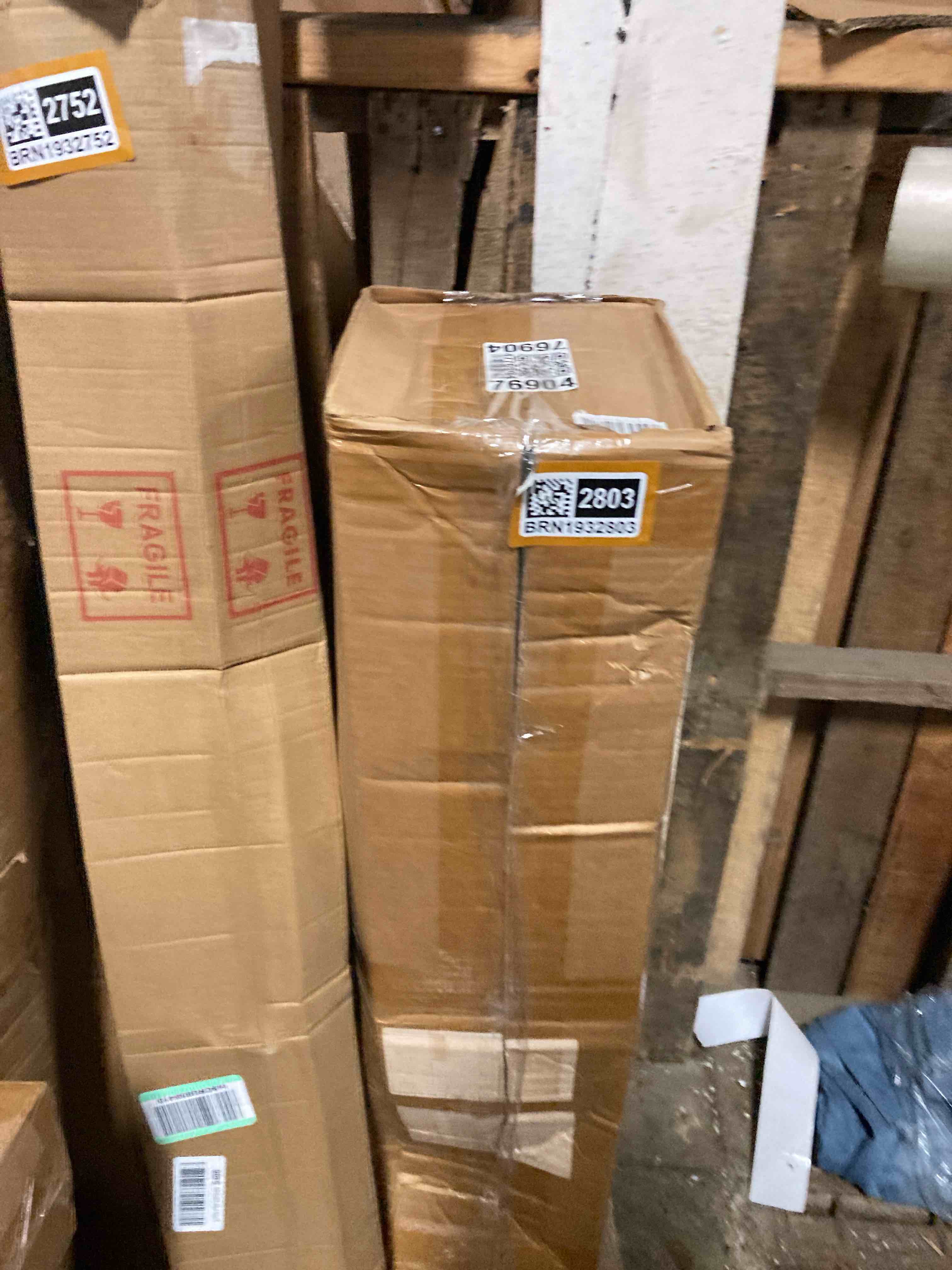 https://s3.amazonaws.com/lotting-images-prod/phillipi/BRN1932803_1752080424458.jpeg