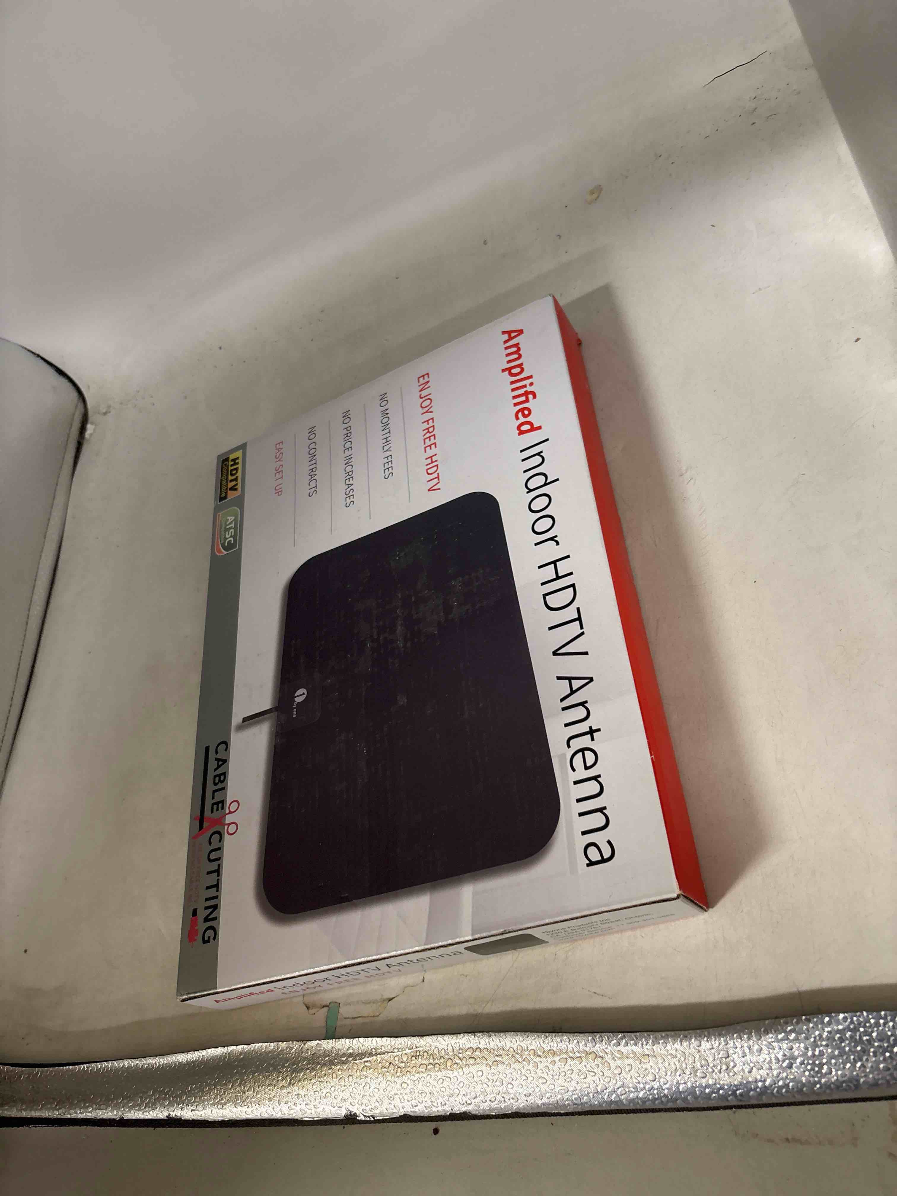 https://s3.amazonaws.com/lotting-images-prod/phillipi/BRN1932812_1752083260966.jpeg