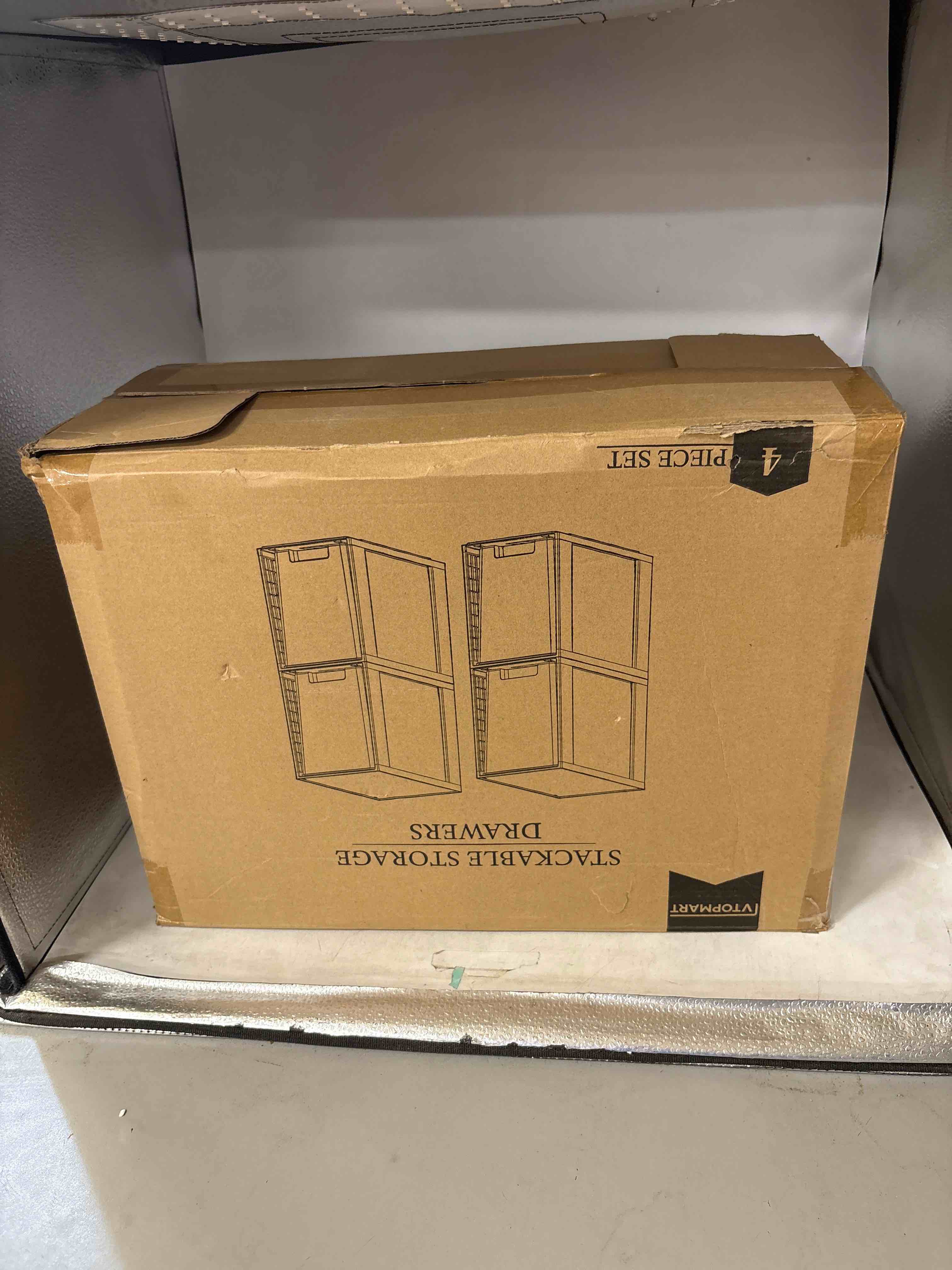 https://s3.amazonaws.com/lotting-images-prod/phillipi/BRN1932891_1752164273304.jpeg