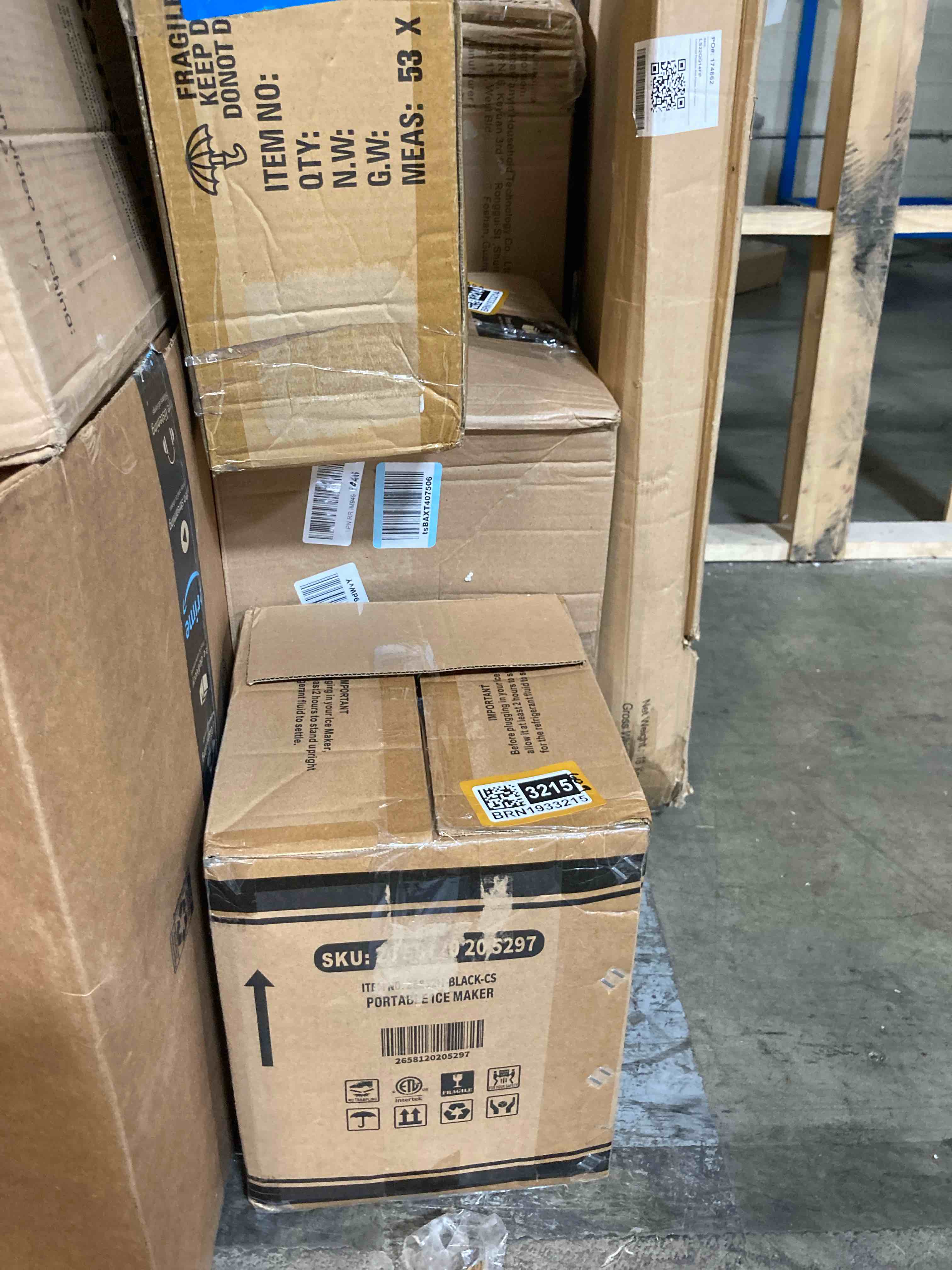 https://s3.amazonaws.com/lotting-images-prod/phillipi/BRN1933215_1745345032914.jpeg