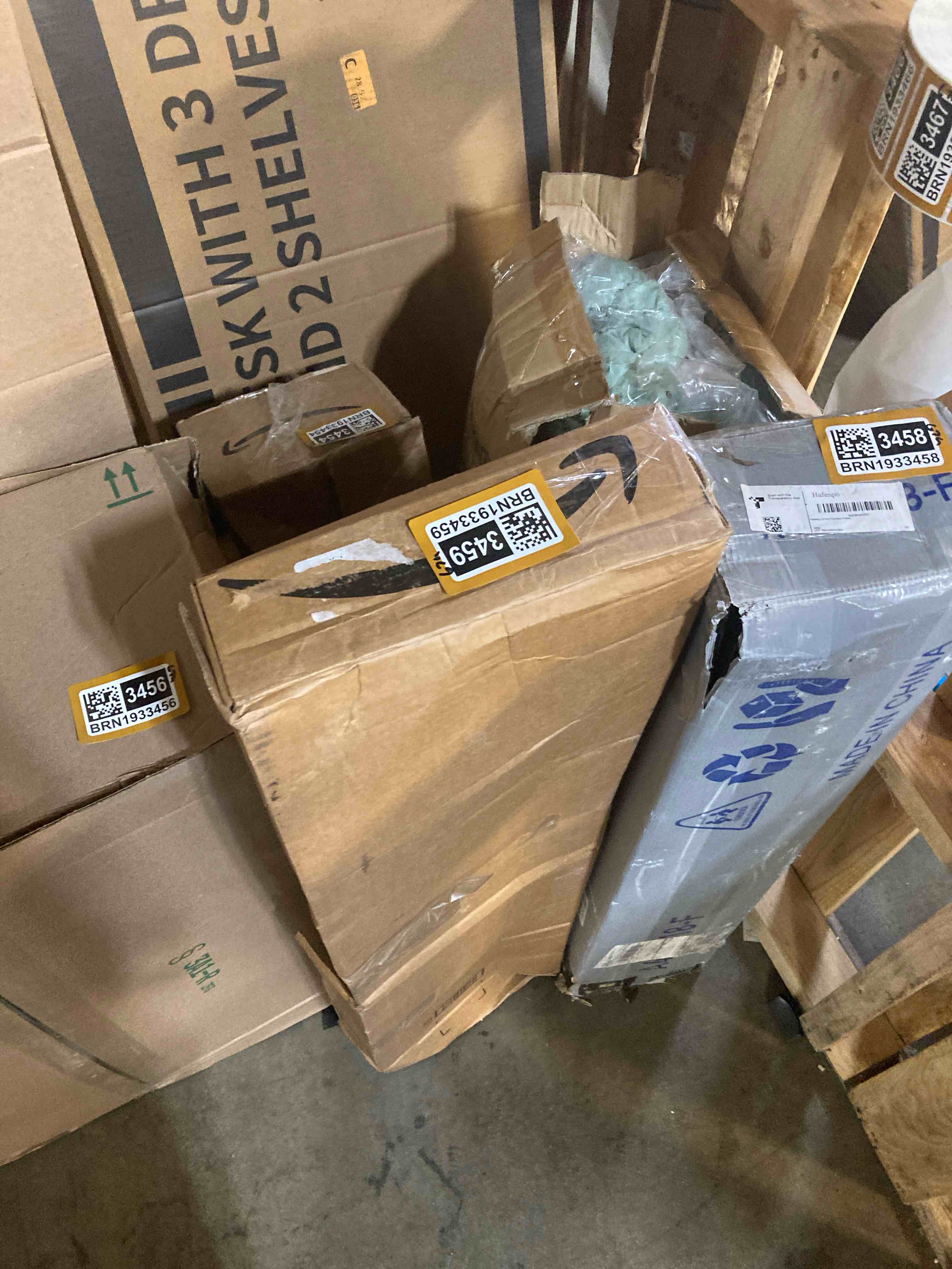https://s3.amazonaws.com/lotting-images-prod/phillipi/BRN1933459_1746207936951.jpeg