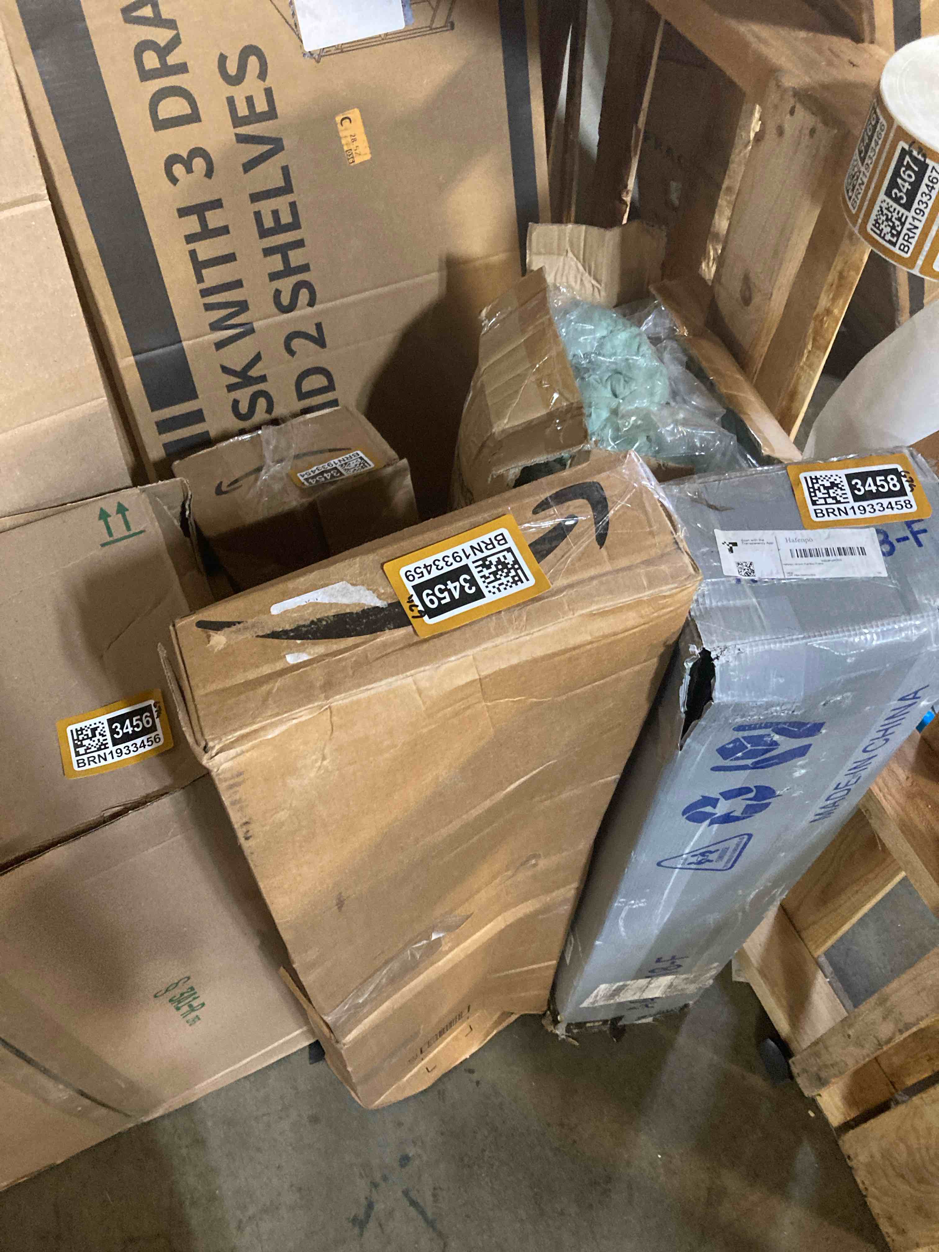 https://s3.amazonaws.com/lotting-images-prod/phillipi/BRN1933459_1746207938129.jpeg