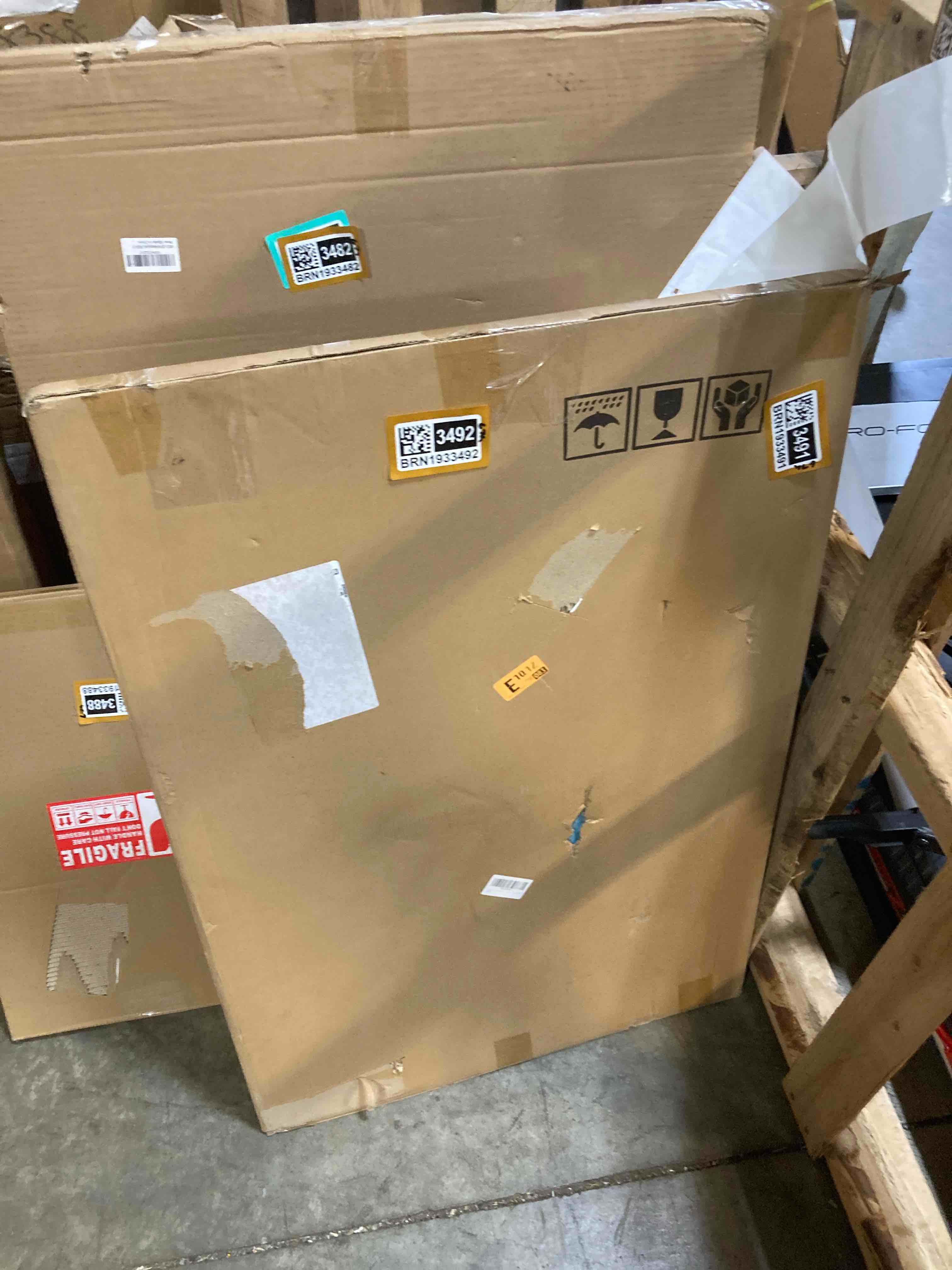 https://s3.amazonaws.com/lotting-images-prod/phillipi/BRN1933491_1746211729414.jpeg